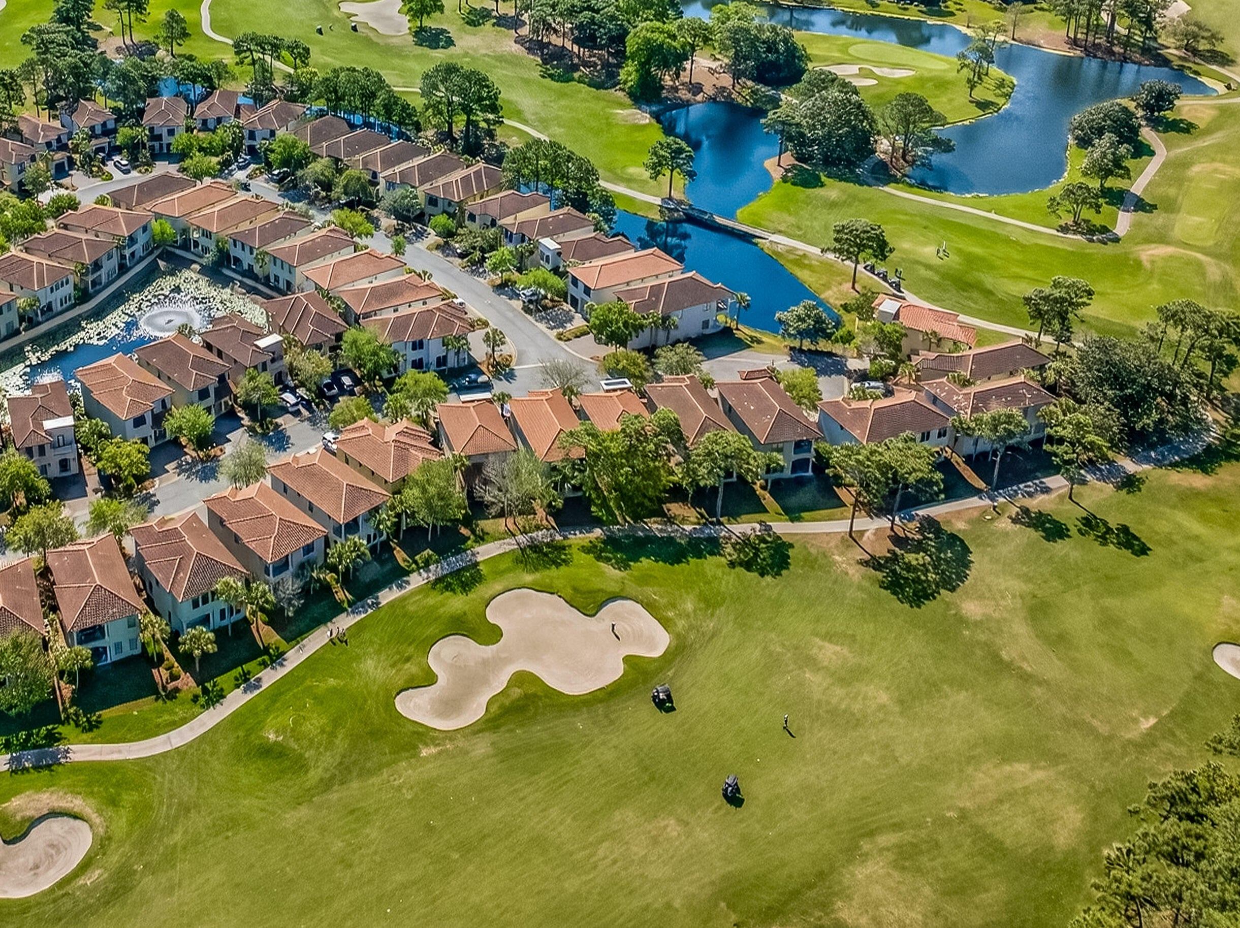 VILLA LAGO - Residential