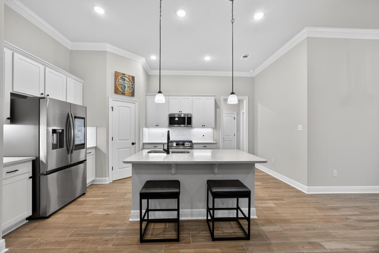 HAMMOCK BAY - STARBURST - Residential