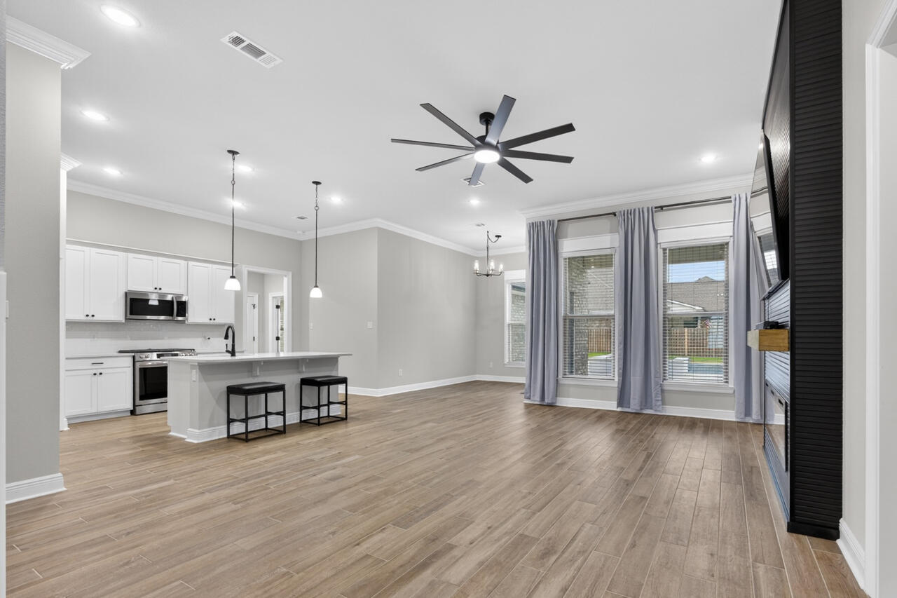 HAMMOCK BAY - STARBURST - Residential