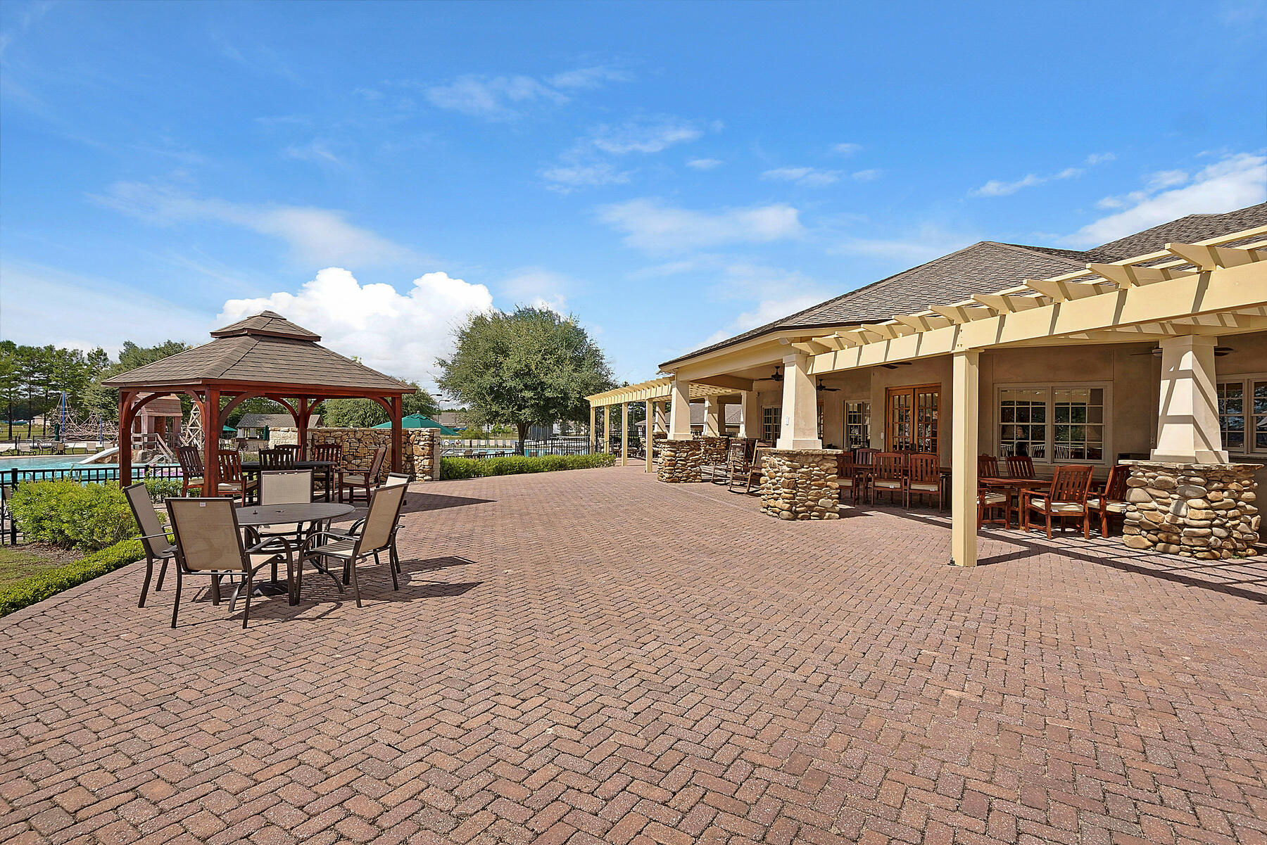 HAMMOCK BAY - STARBURST - Residential