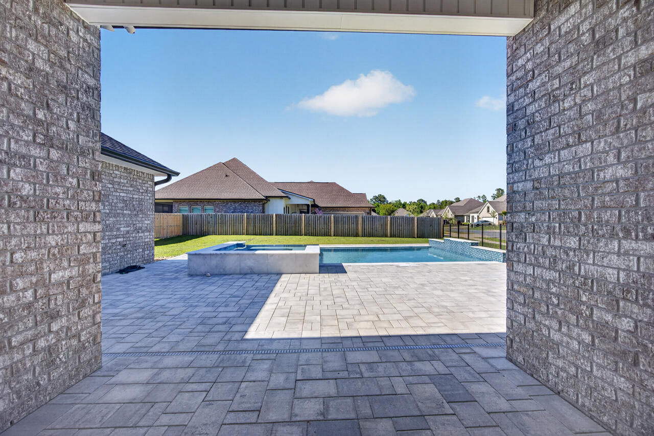 HAMMOCK BAY - STARBURST - Residential