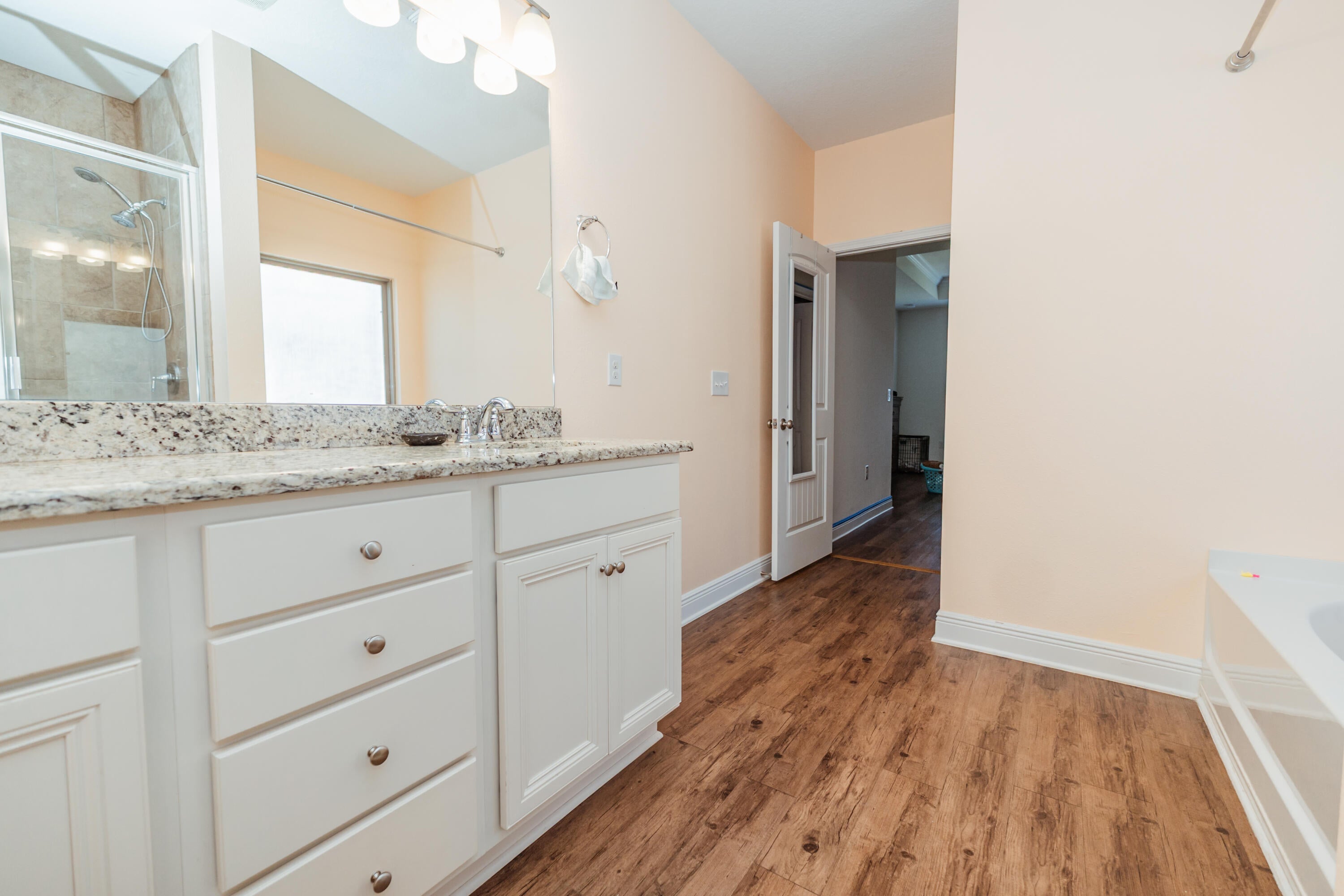 Redstone Commons - Residential Lease