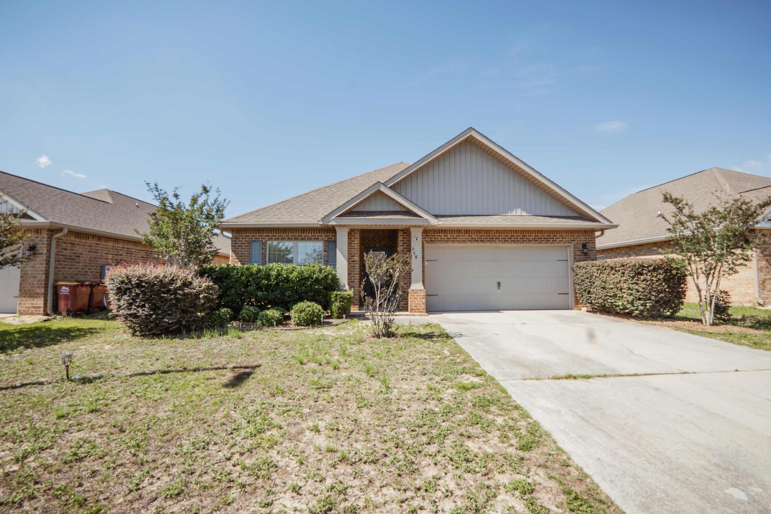 Redstone Commons - Residential Lease