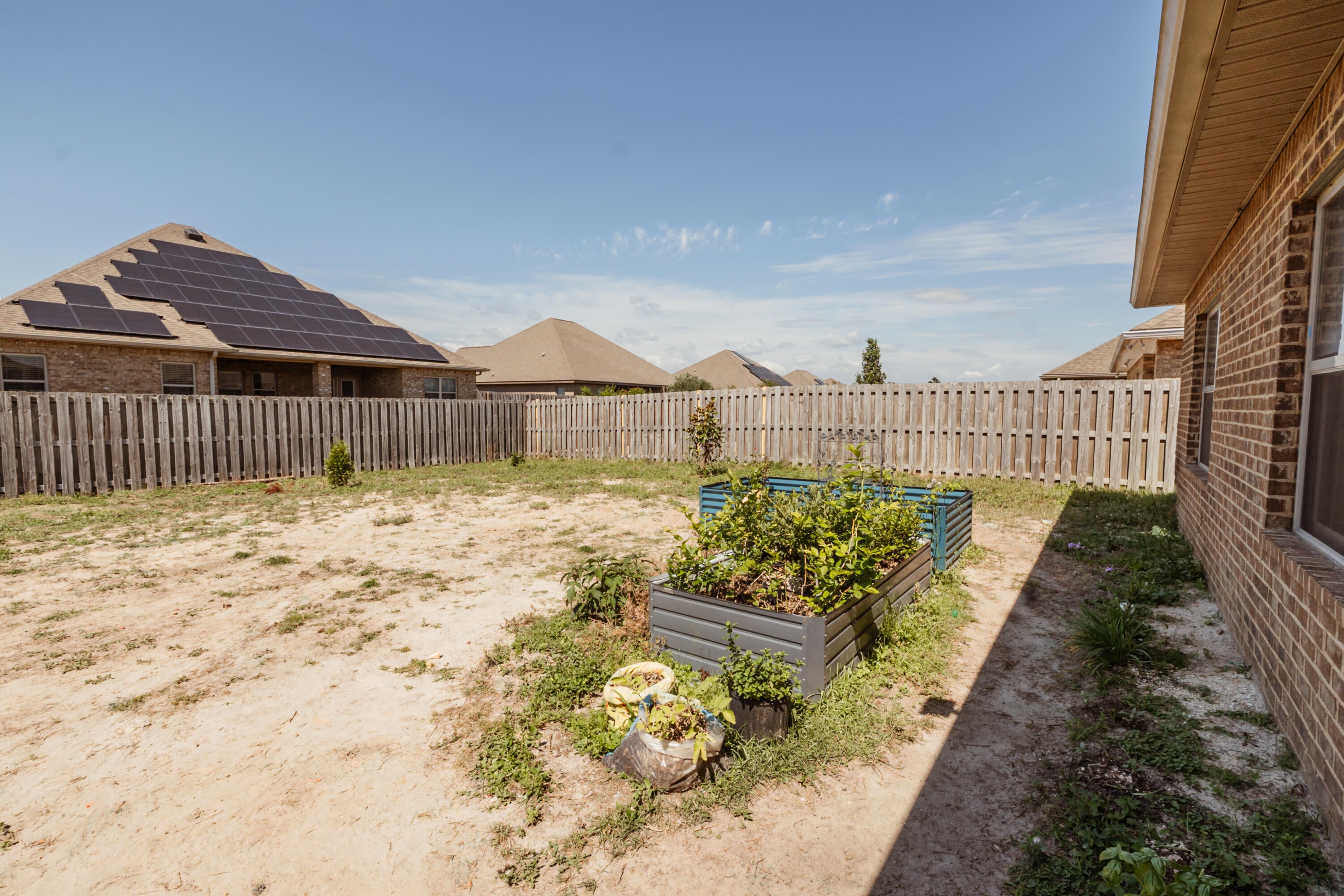 Redstone Commons - Residential Lease