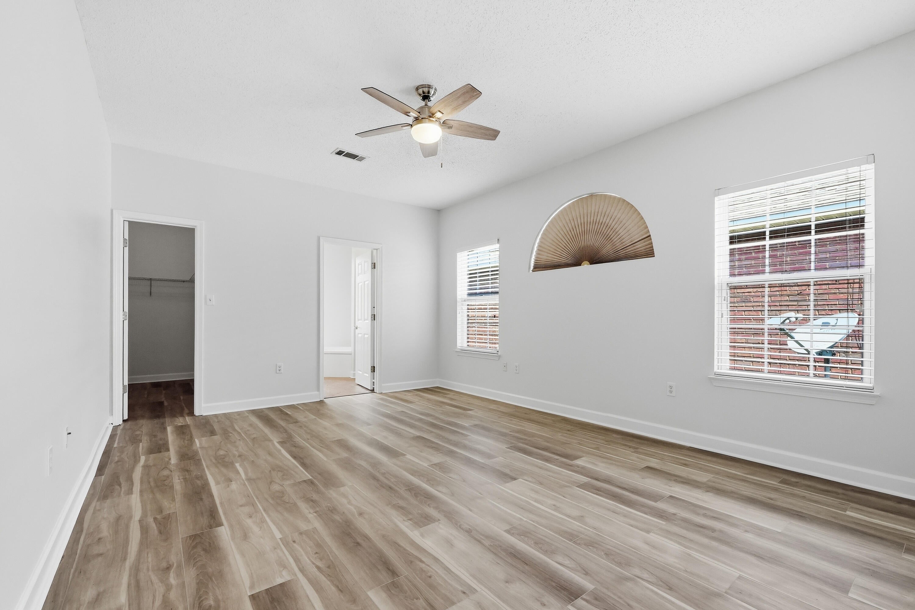 PARKWOOD COVE AT BLUEWATER BAY - Residential