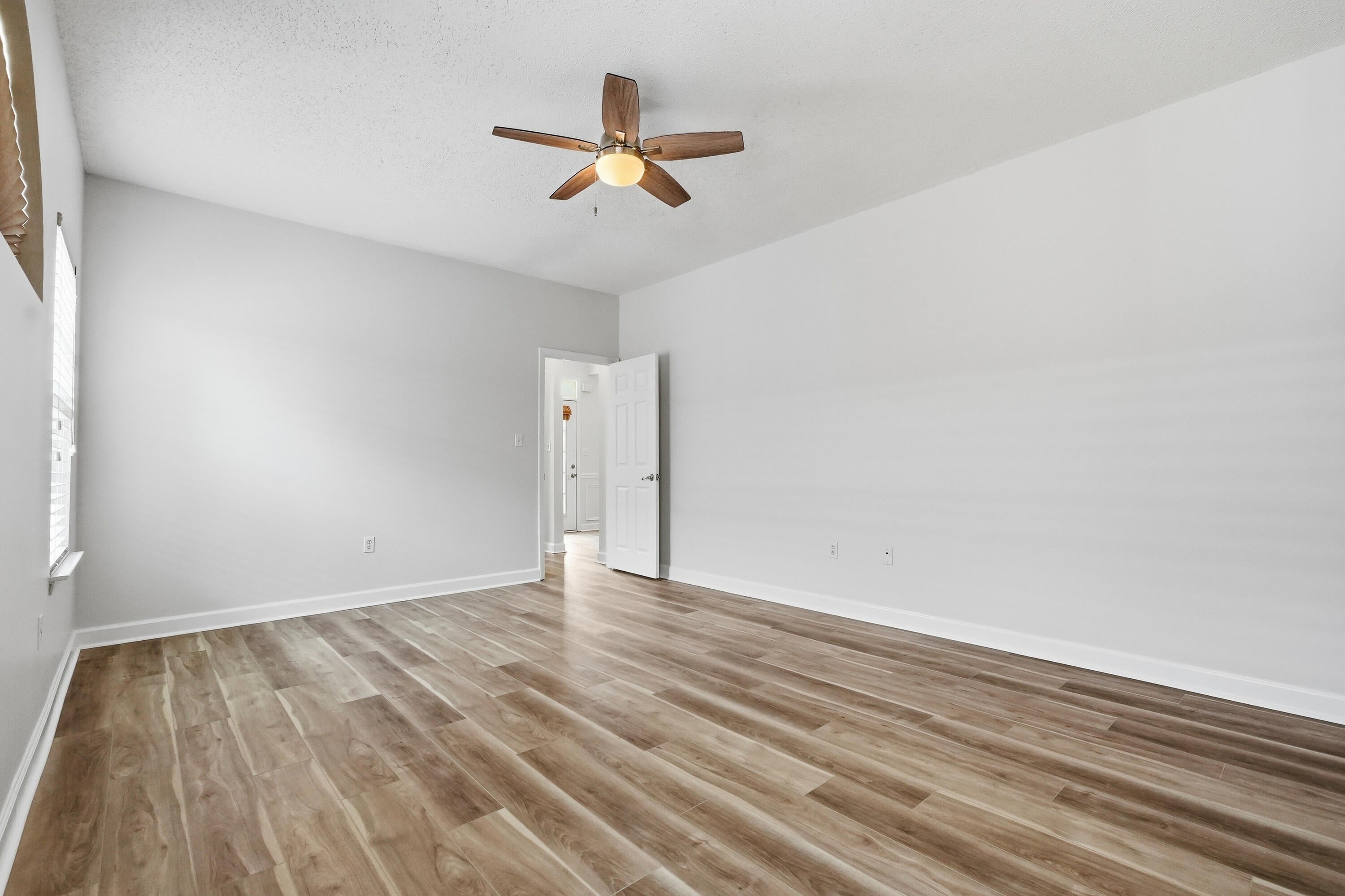 PARKWOOD COVE AT BLUEWATER BAY - Residential