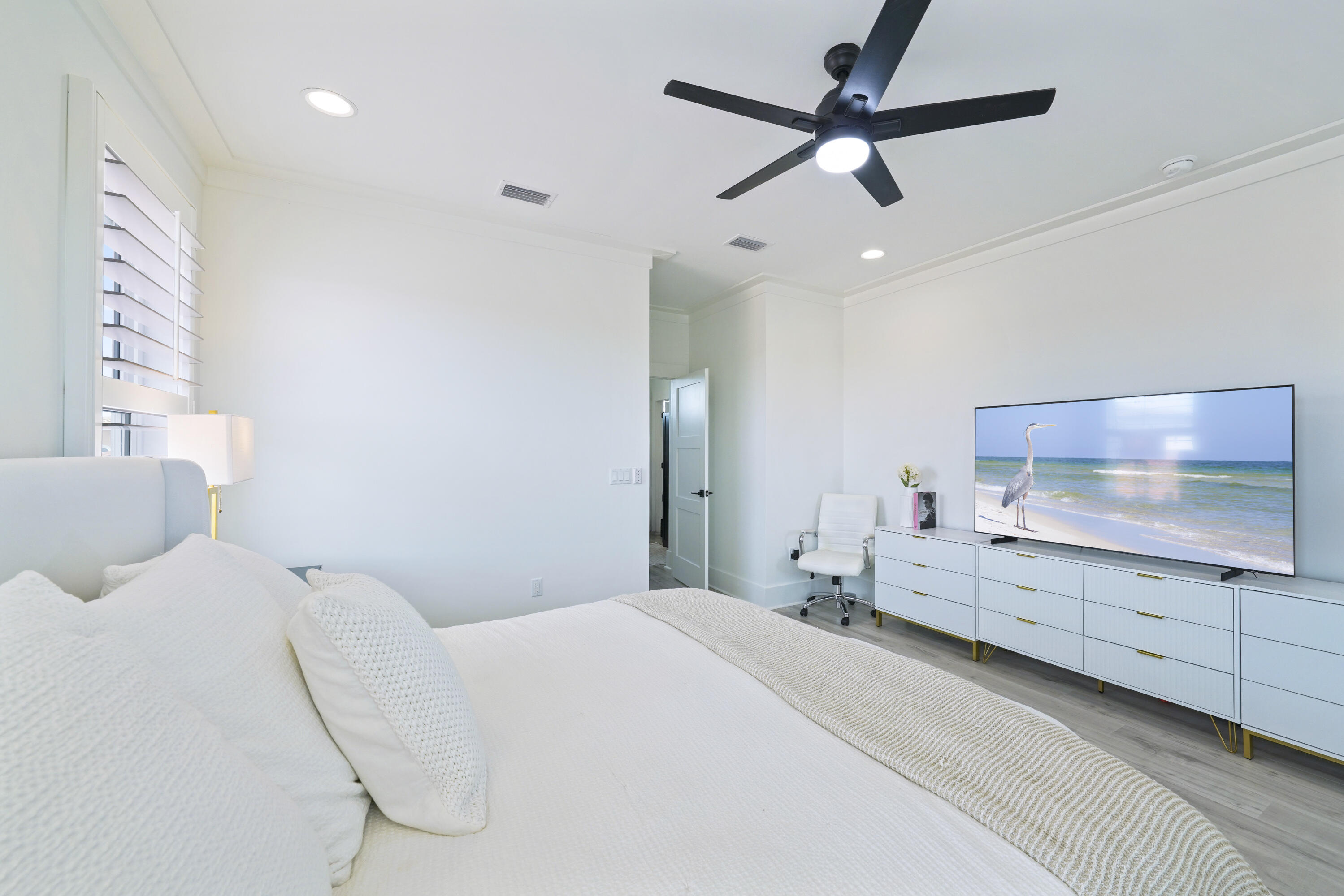 CALUSA BAY S/D - Residential Lease