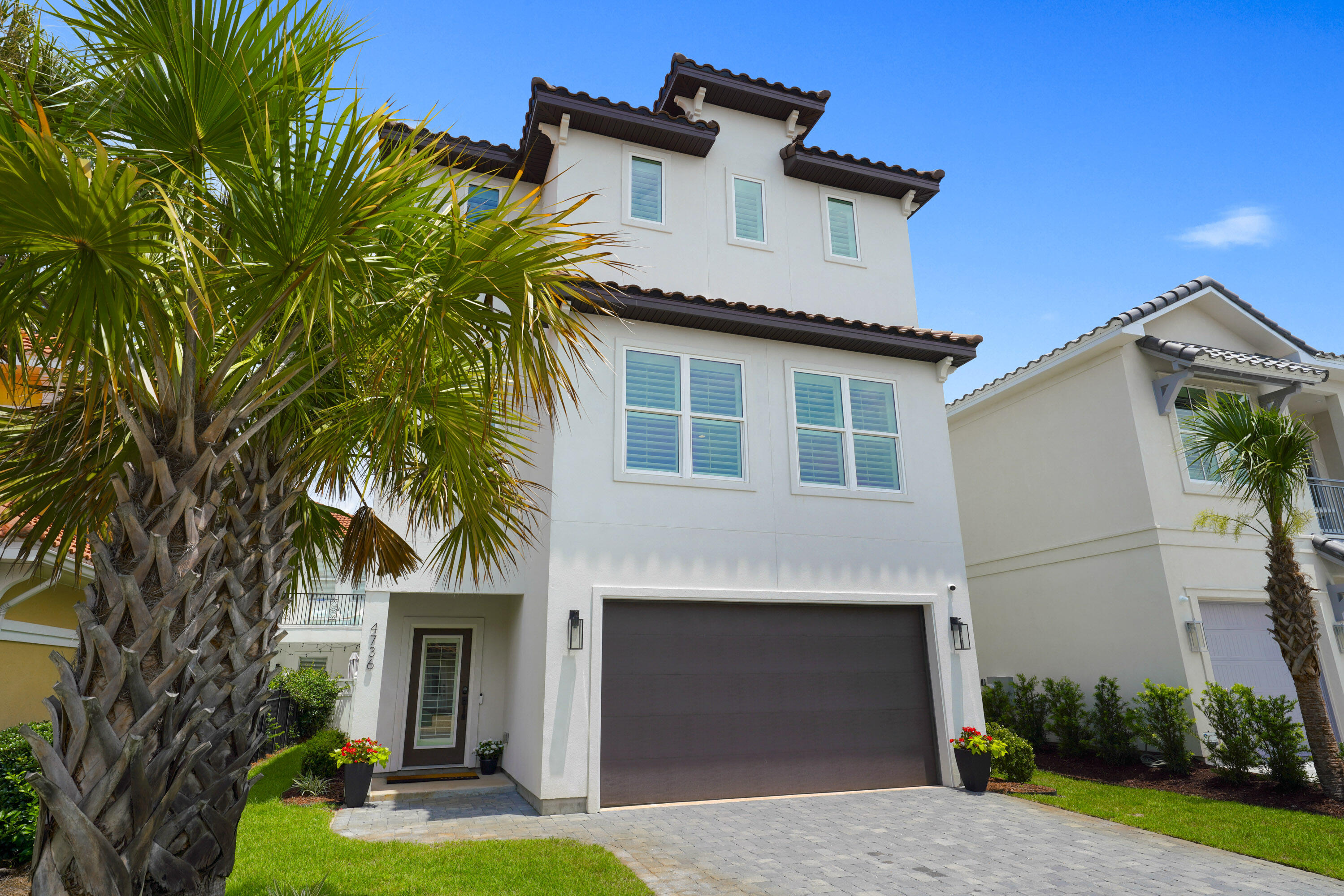CALUSA BAY S/D - Residential Lease