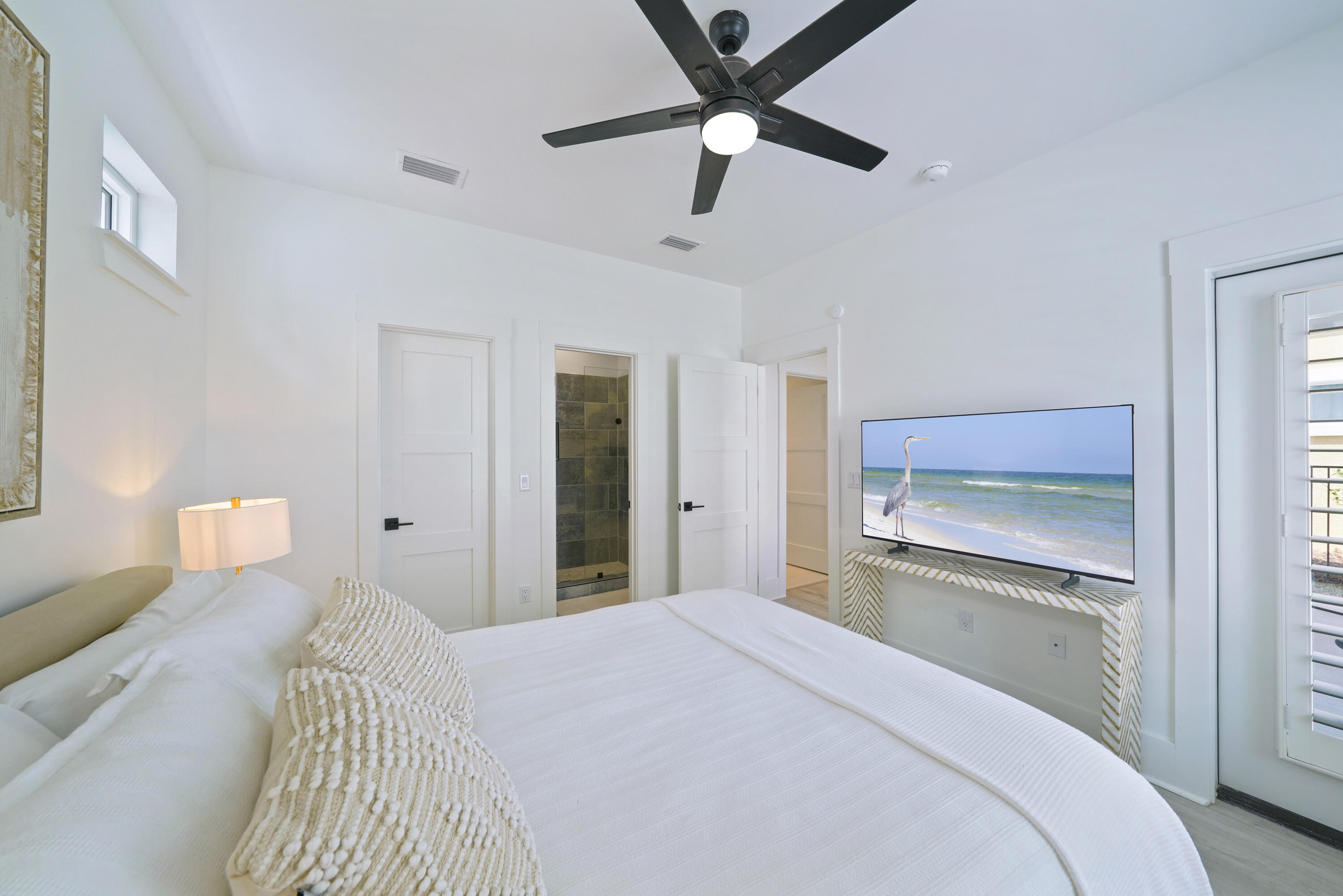 CALUSA BAY S/D - Residential Lease