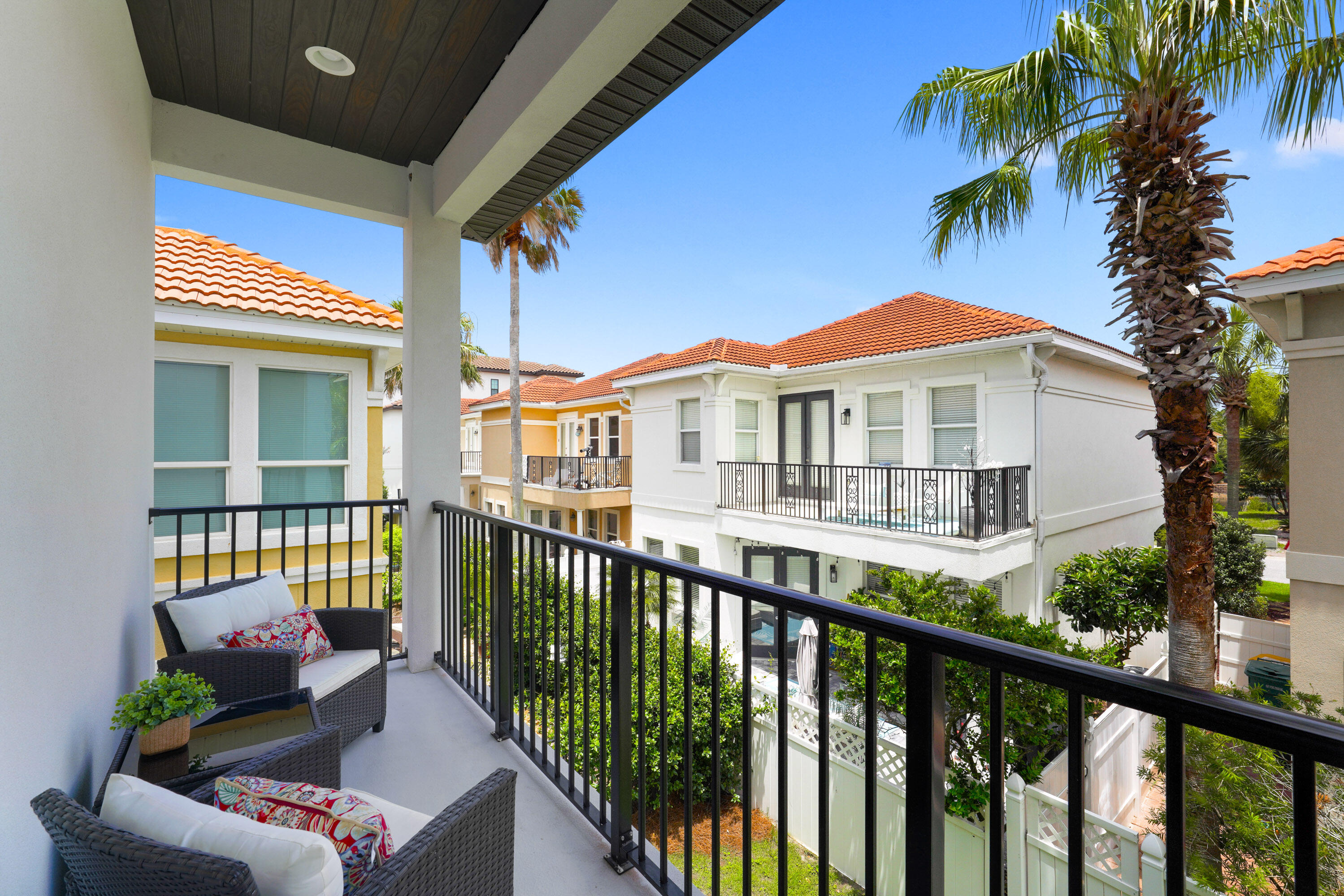 CALUSA BAY S/D - Residential Lease