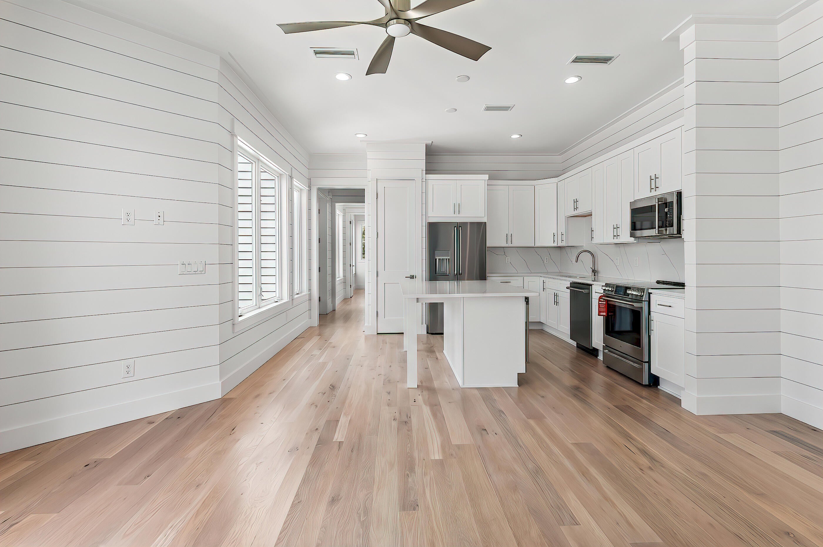 30 Camp Creek Towhomes - Residential
