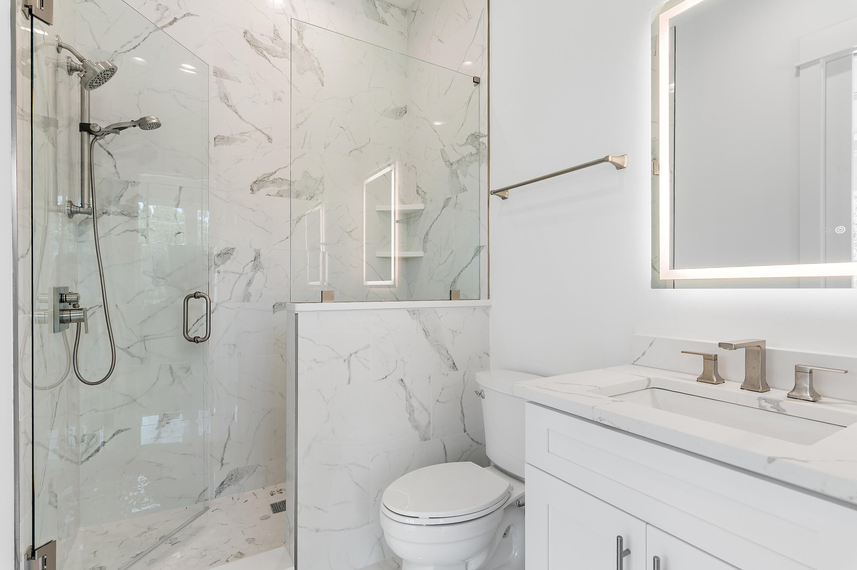 30 Camp Creek Towhomes - Residential
