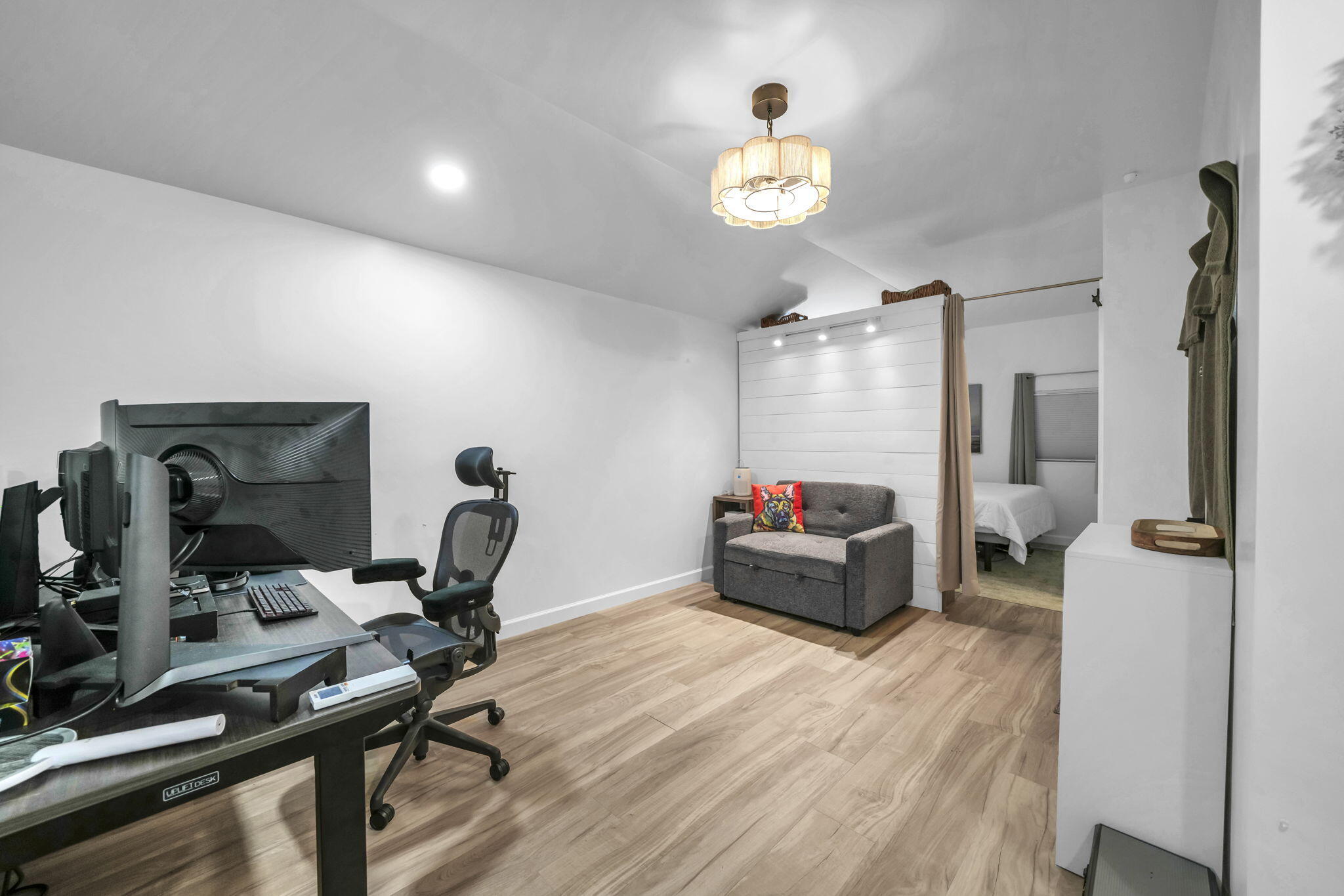 CALHOUN RESUB LT 155 BLK D - Residential