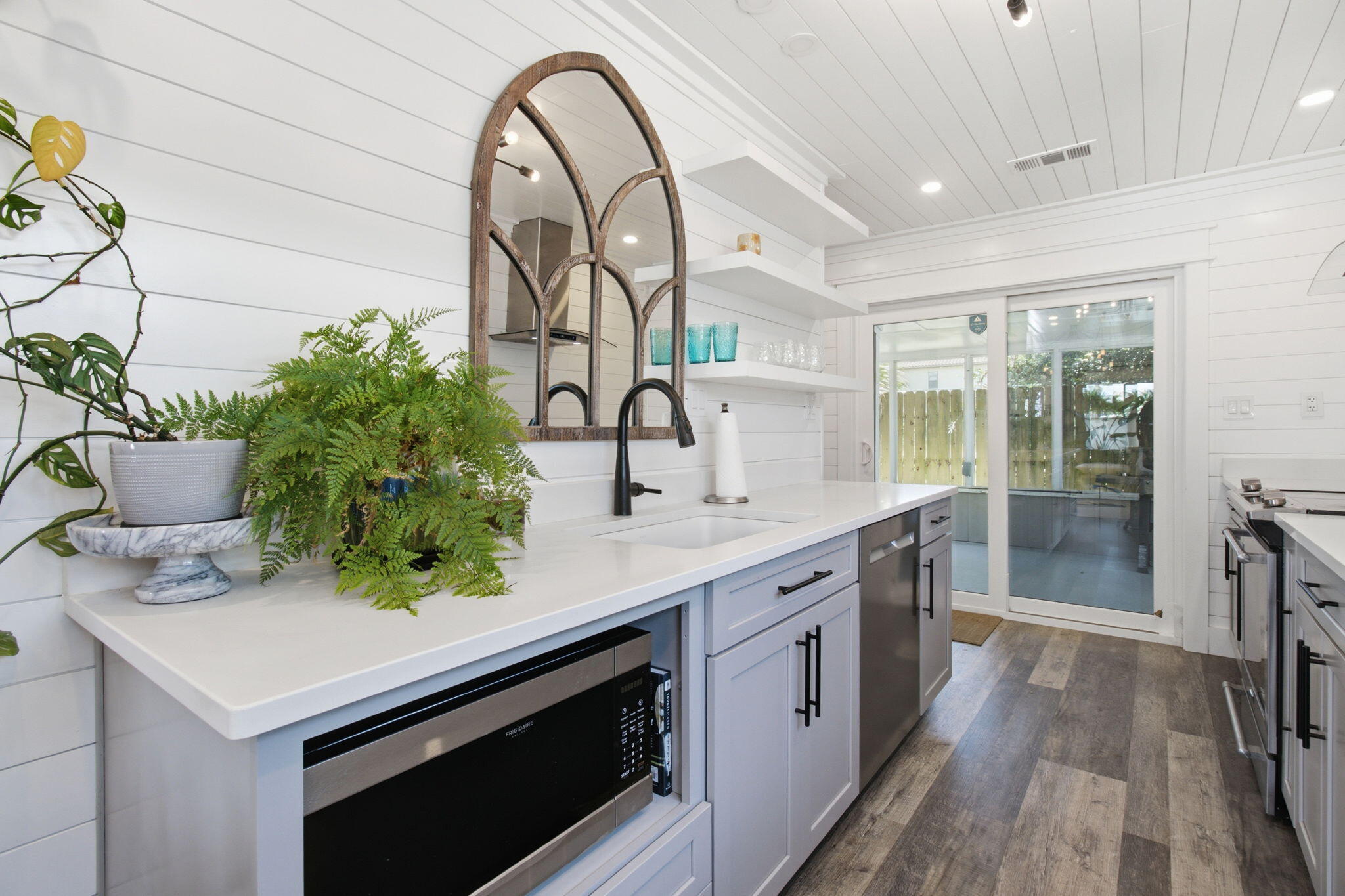 Gulf Crest Twnhms - Residential
