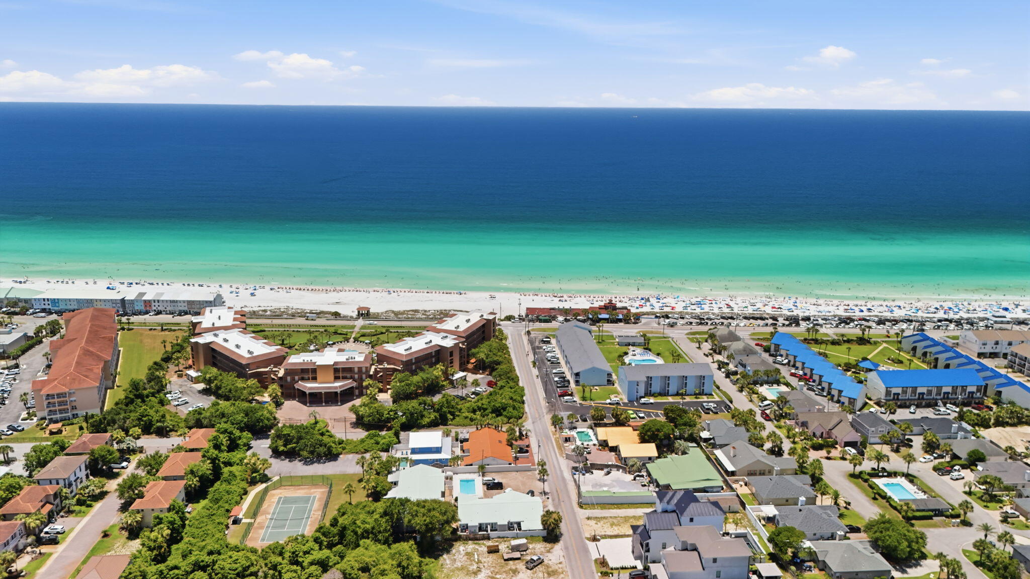 Gulf Crest Twnhms - Residential