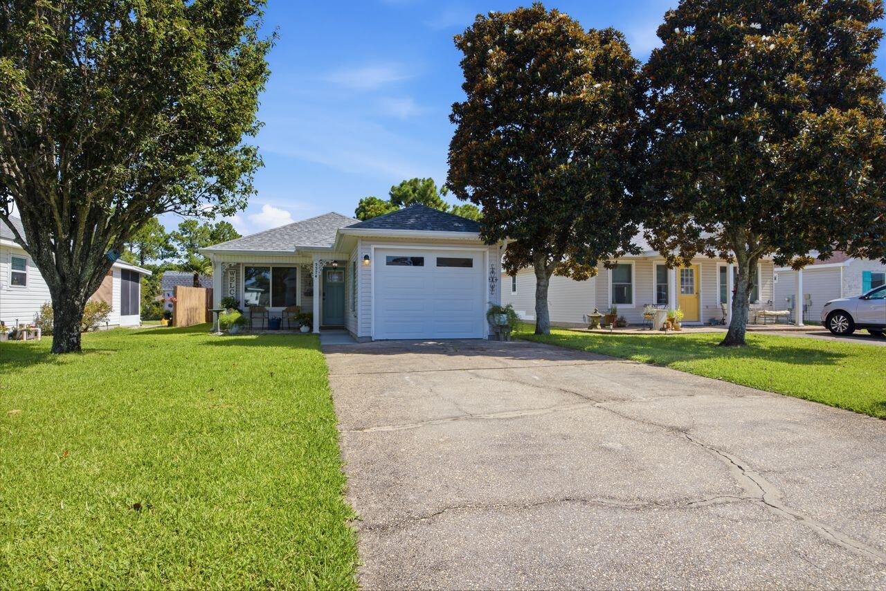 SHADOW LAKES - Residential