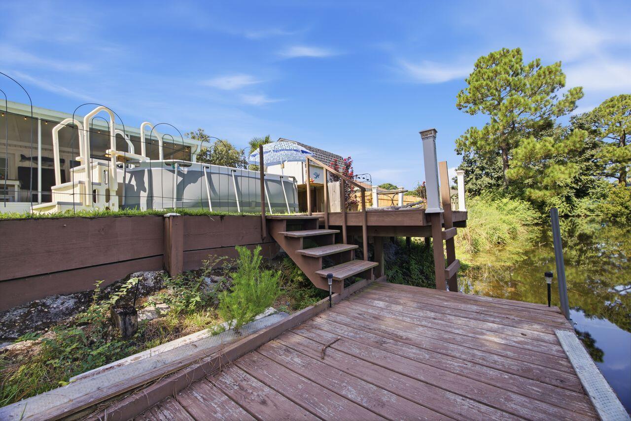 SHADOW LAKES - Residential
