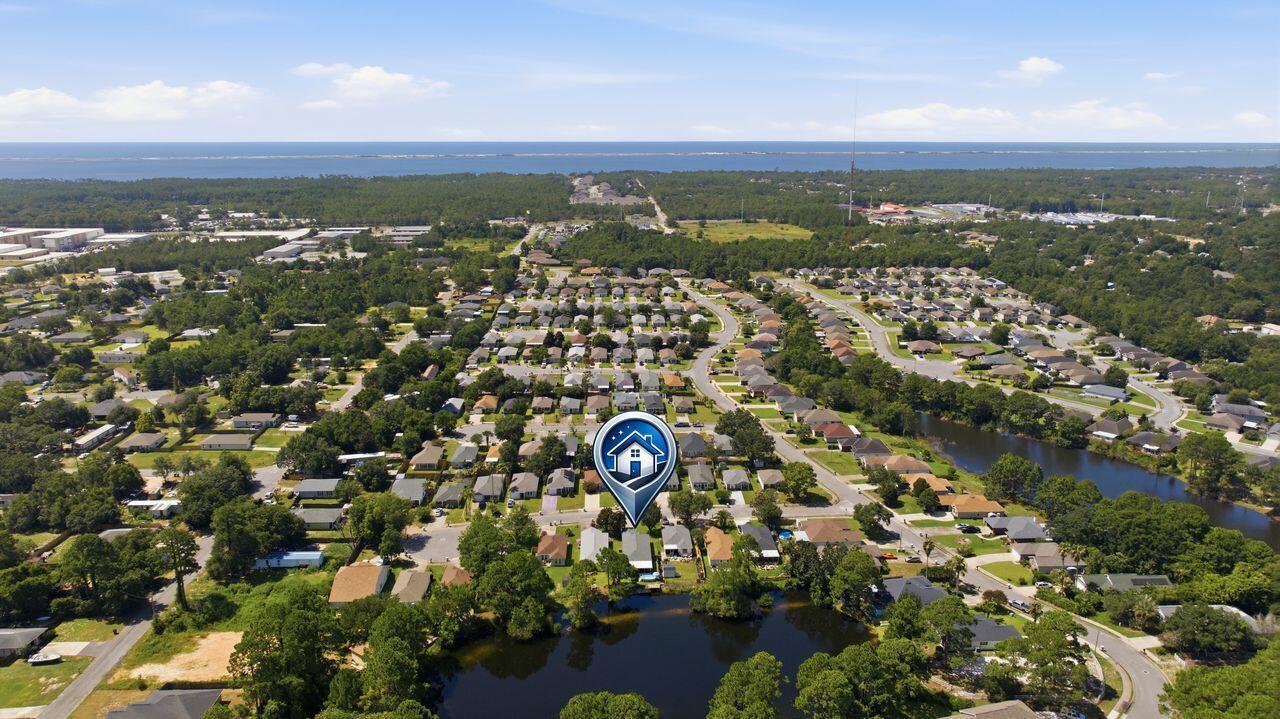 SHADOW LAKES - Residential