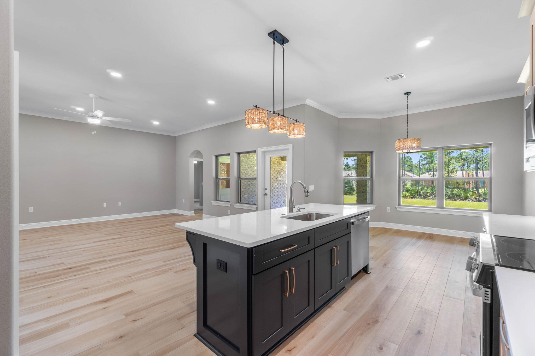 HOLLEY BY THE SEA - Residential