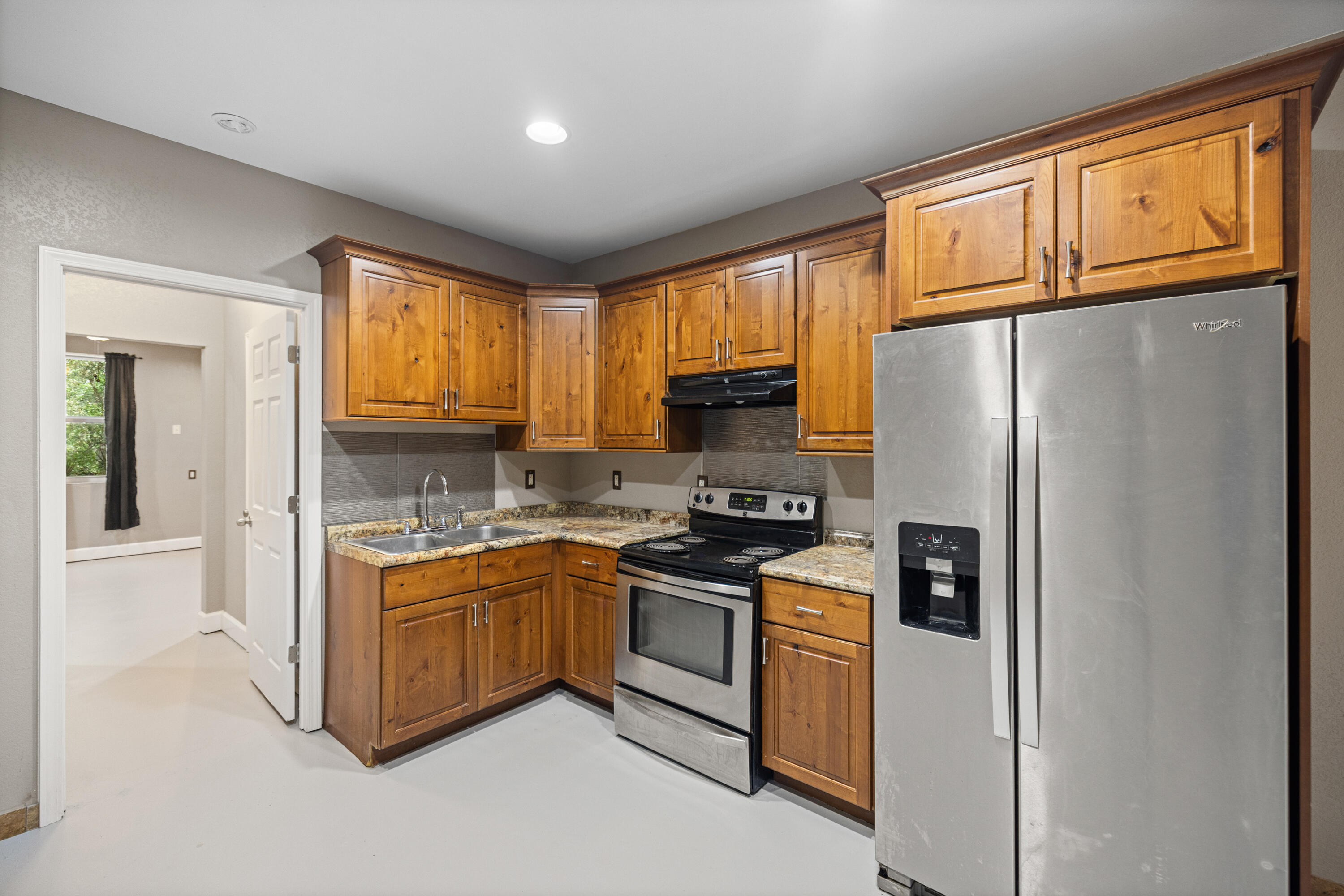FLORIDA HEIGHTS - Residential