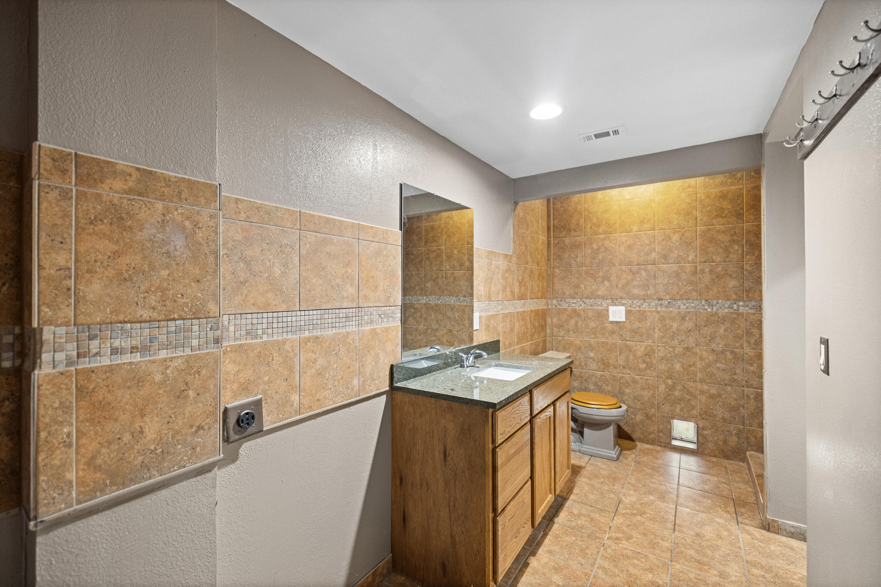 FLORIDA HEIGHTS - Residential