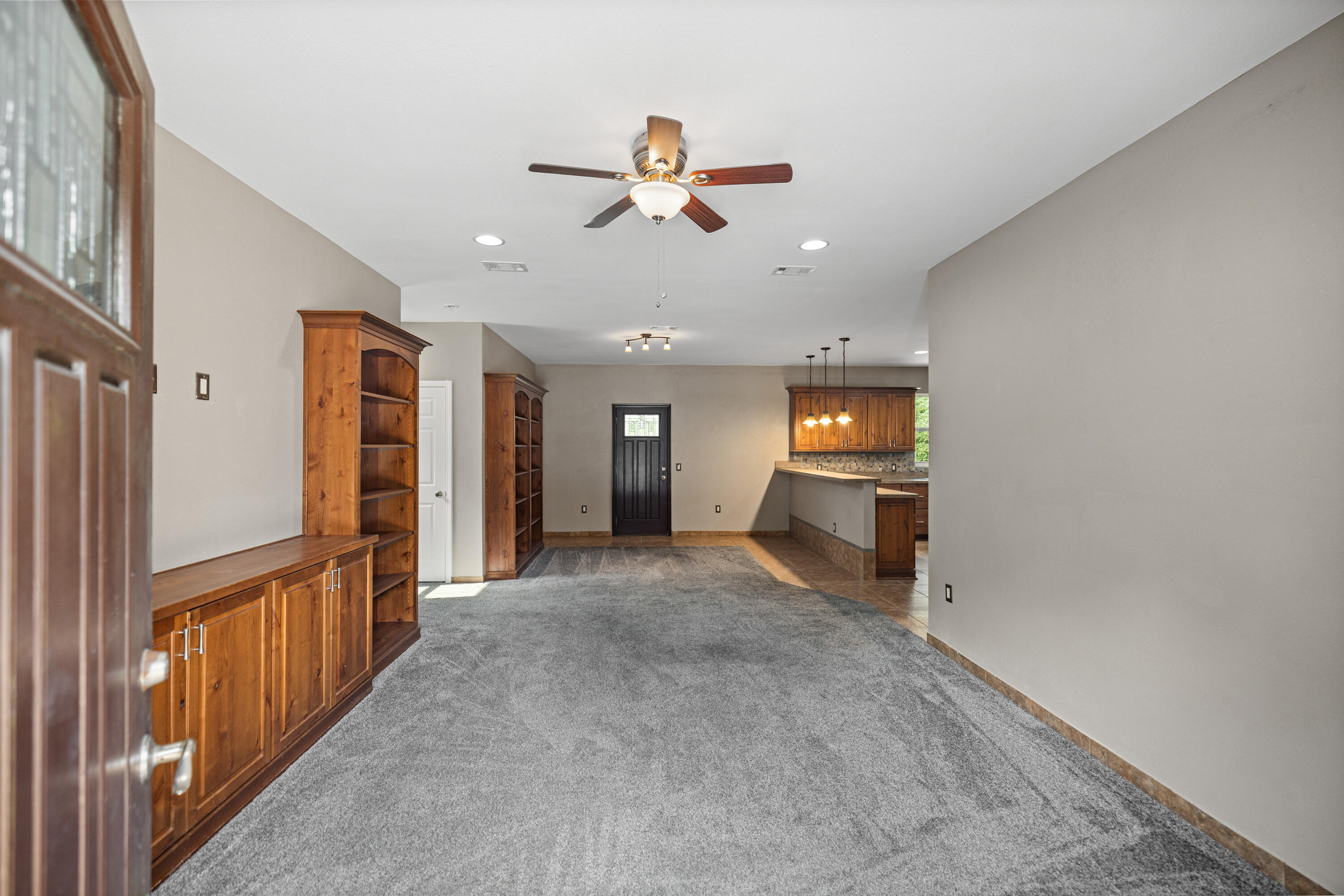 FLORIDA HEIGHTS - Residential