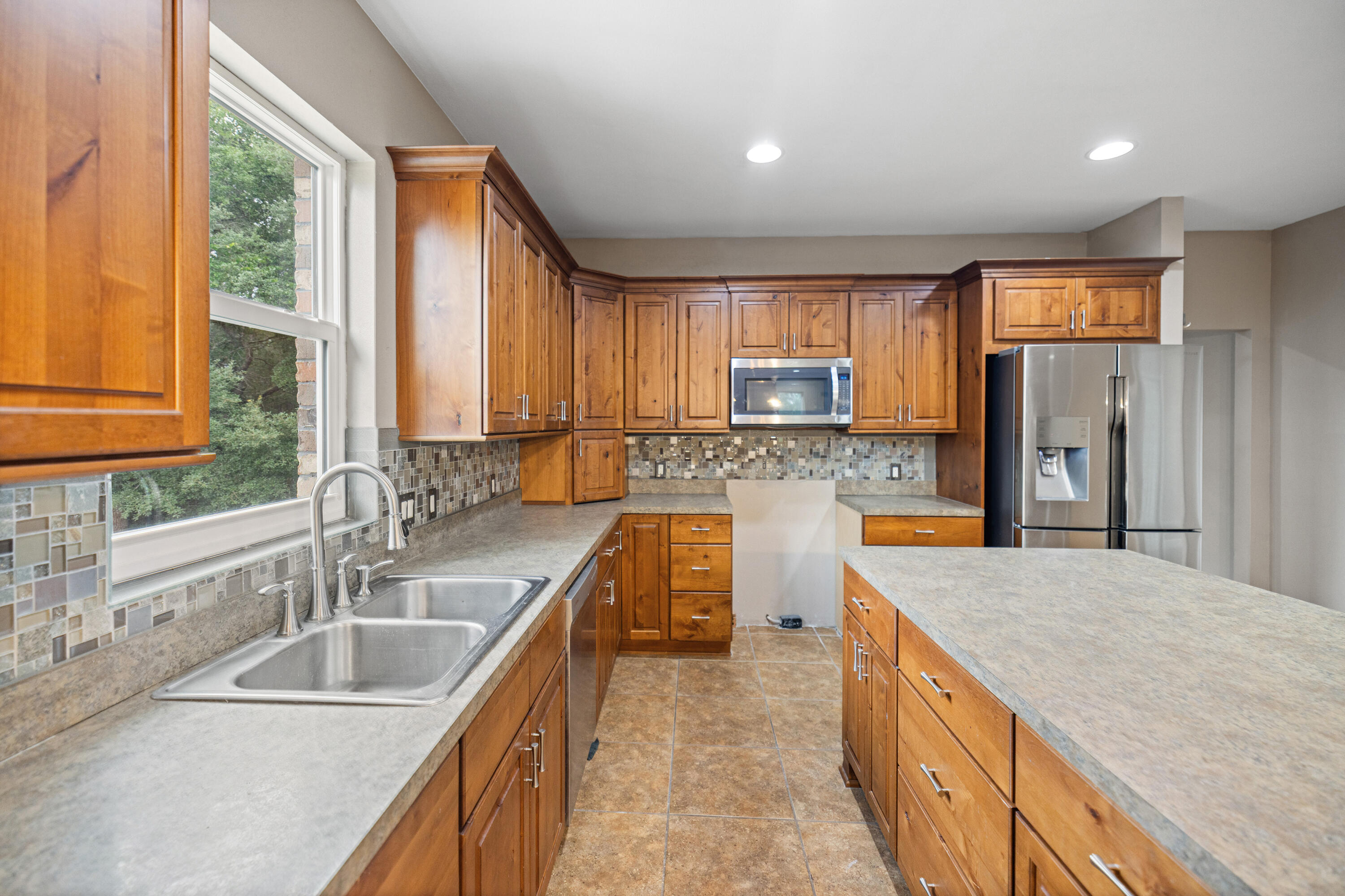 FLORIDA HEIGHTS - Residential