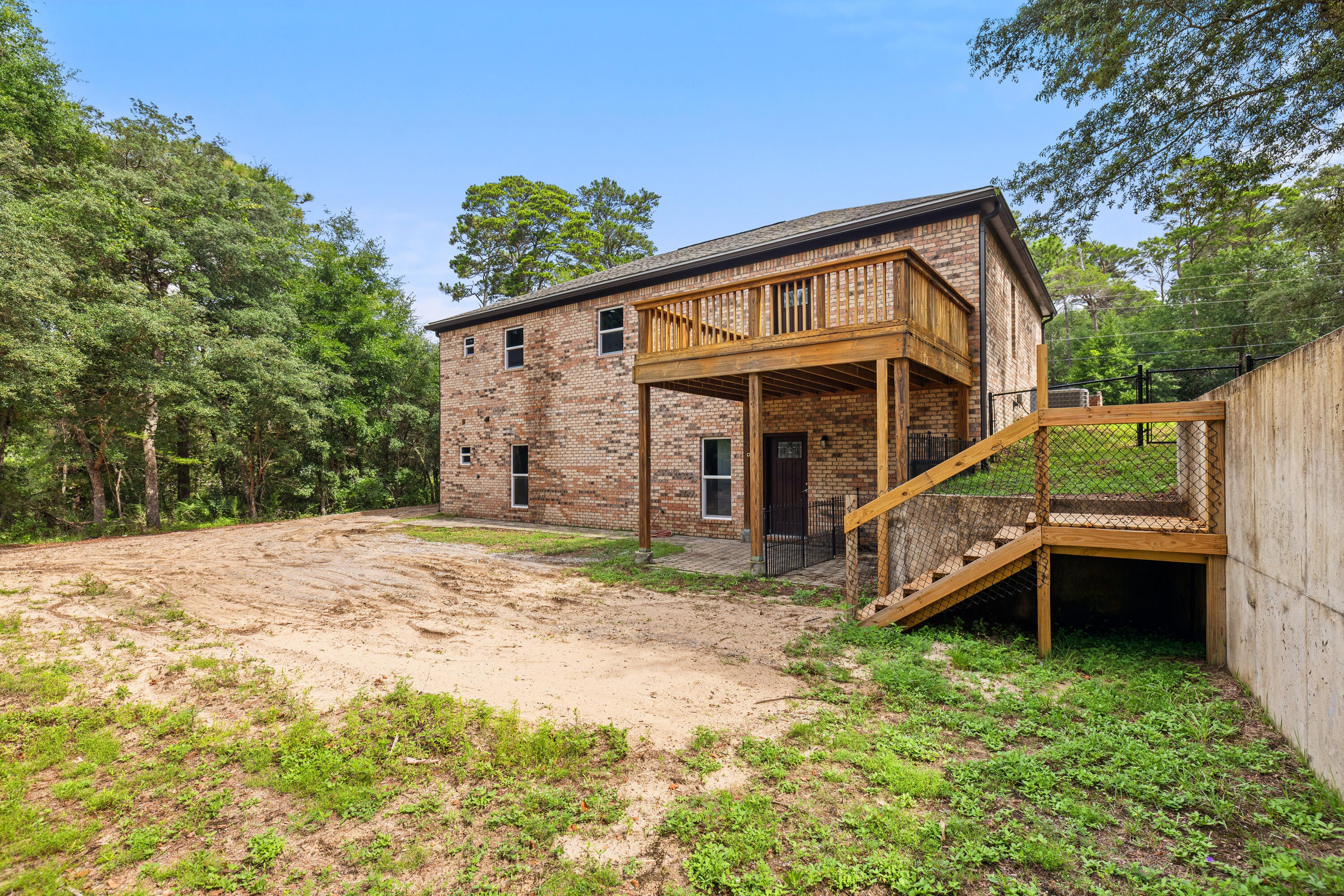 FLORIDA HEIGHTS - Residential