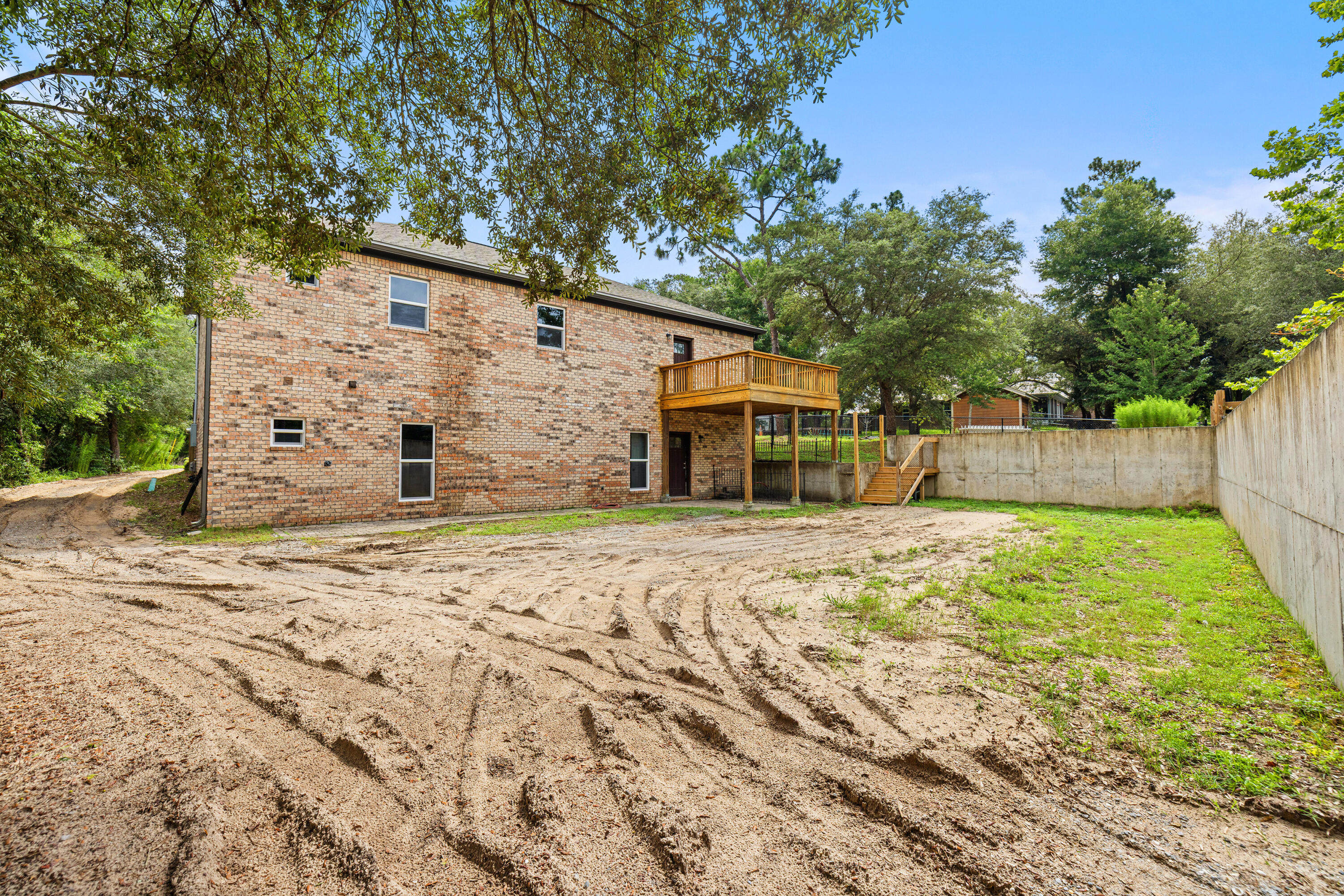FLORIDA HEIGHTS - Residential