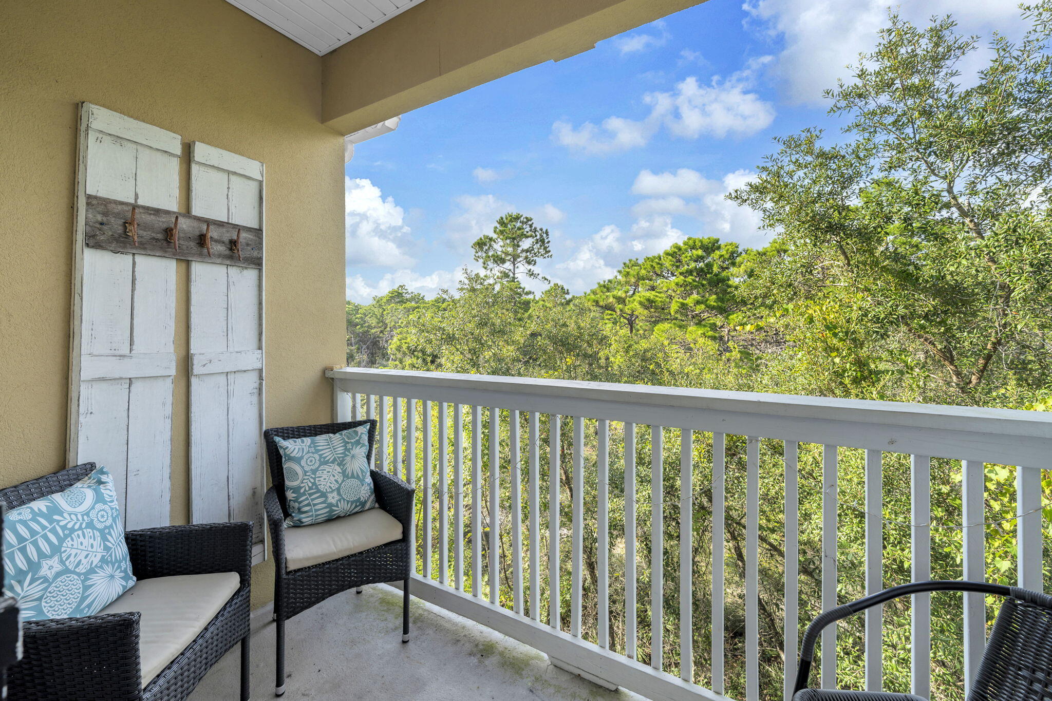 HERONS WATCH CONDO - Residential