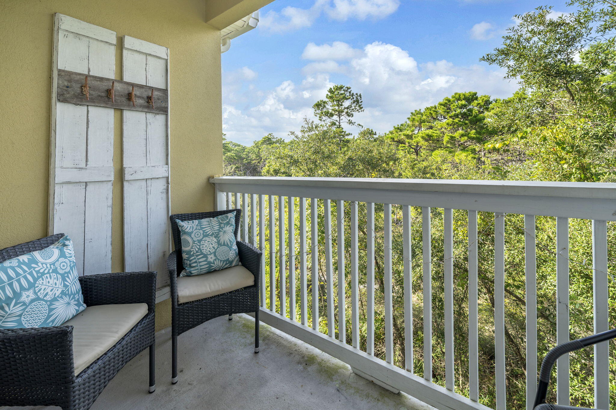 HERONS WATCH CONDO - Residential