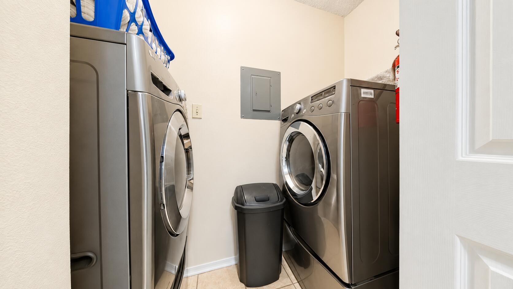 GOLF CLUB CONDO THE - Residential