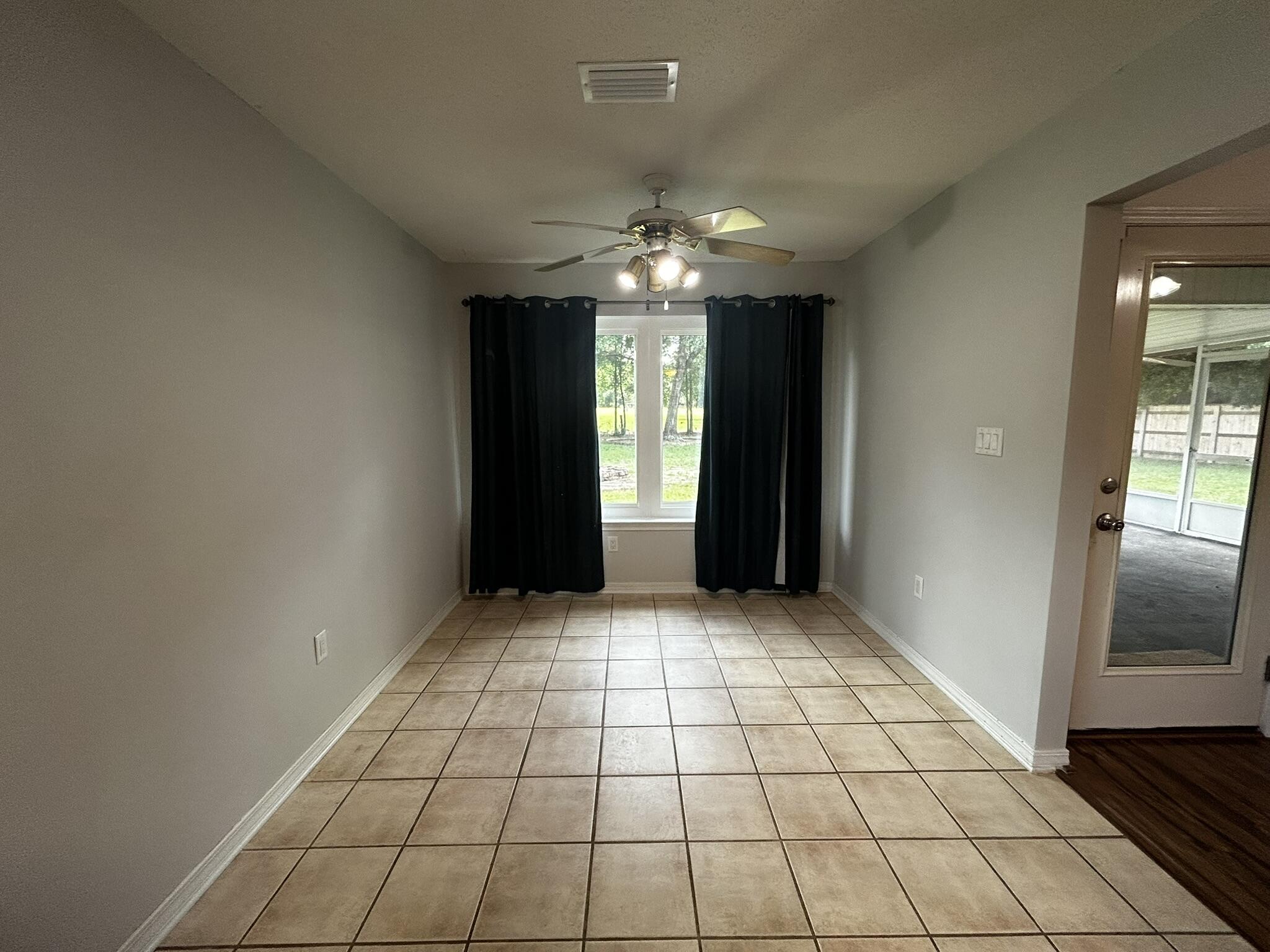 CORONADO VILLAGE PH 3 - Residential Lease