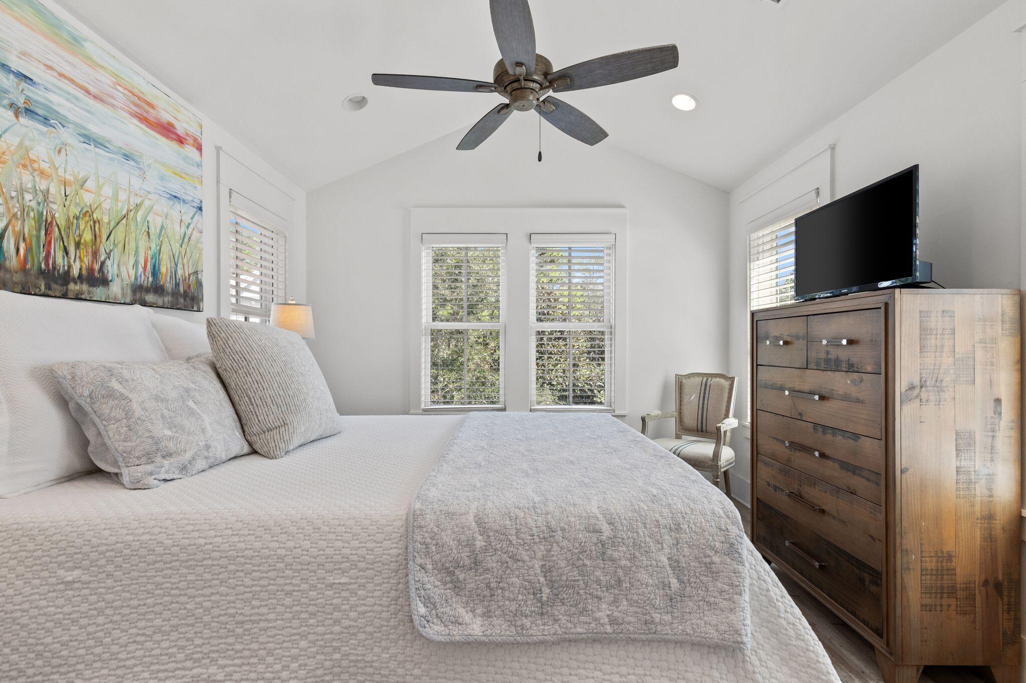THE HAMMOCKS OF SEAGROVE - Residential
