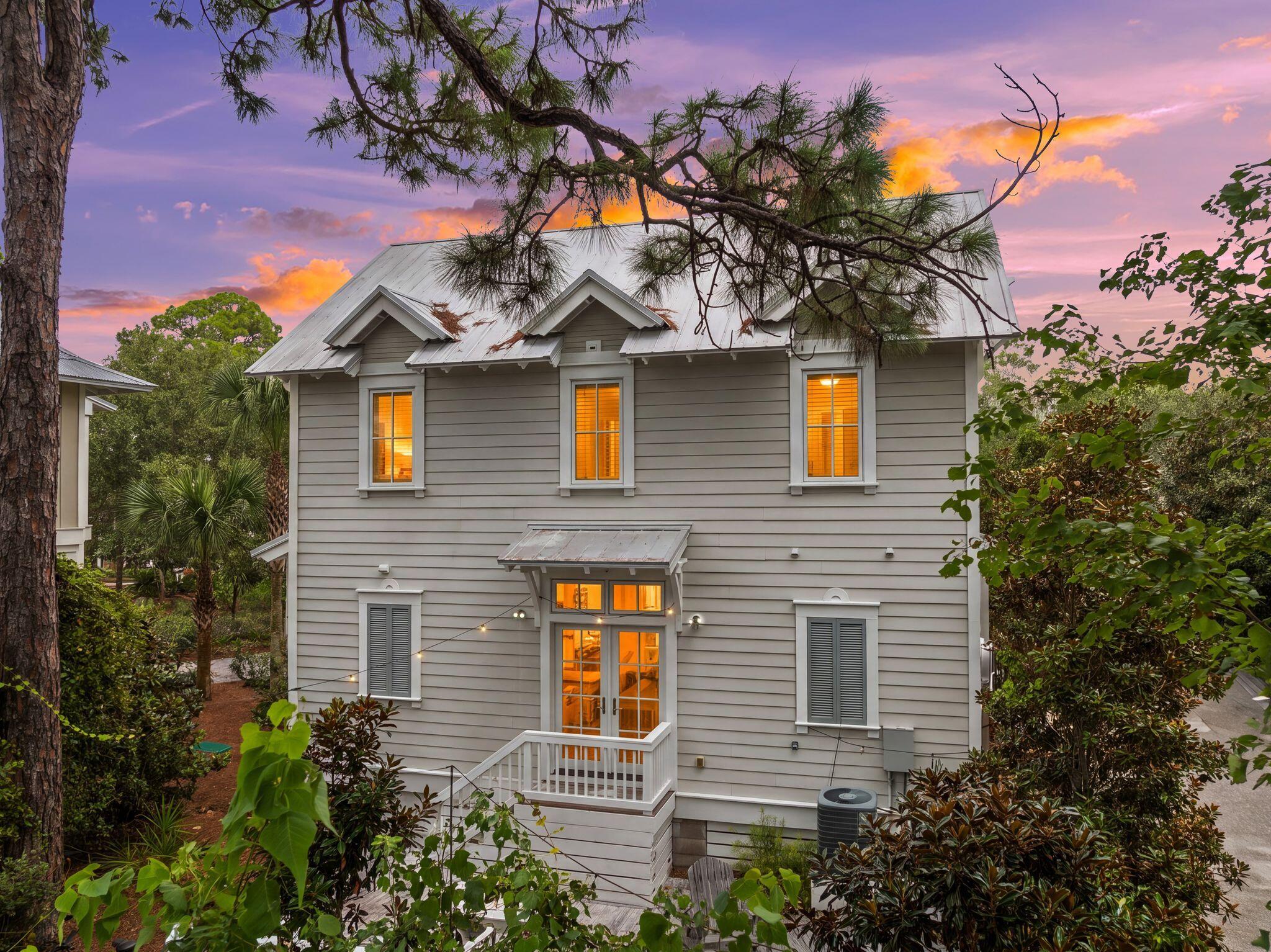 THE HAMMOCKS OF SEAGROVE - Residential