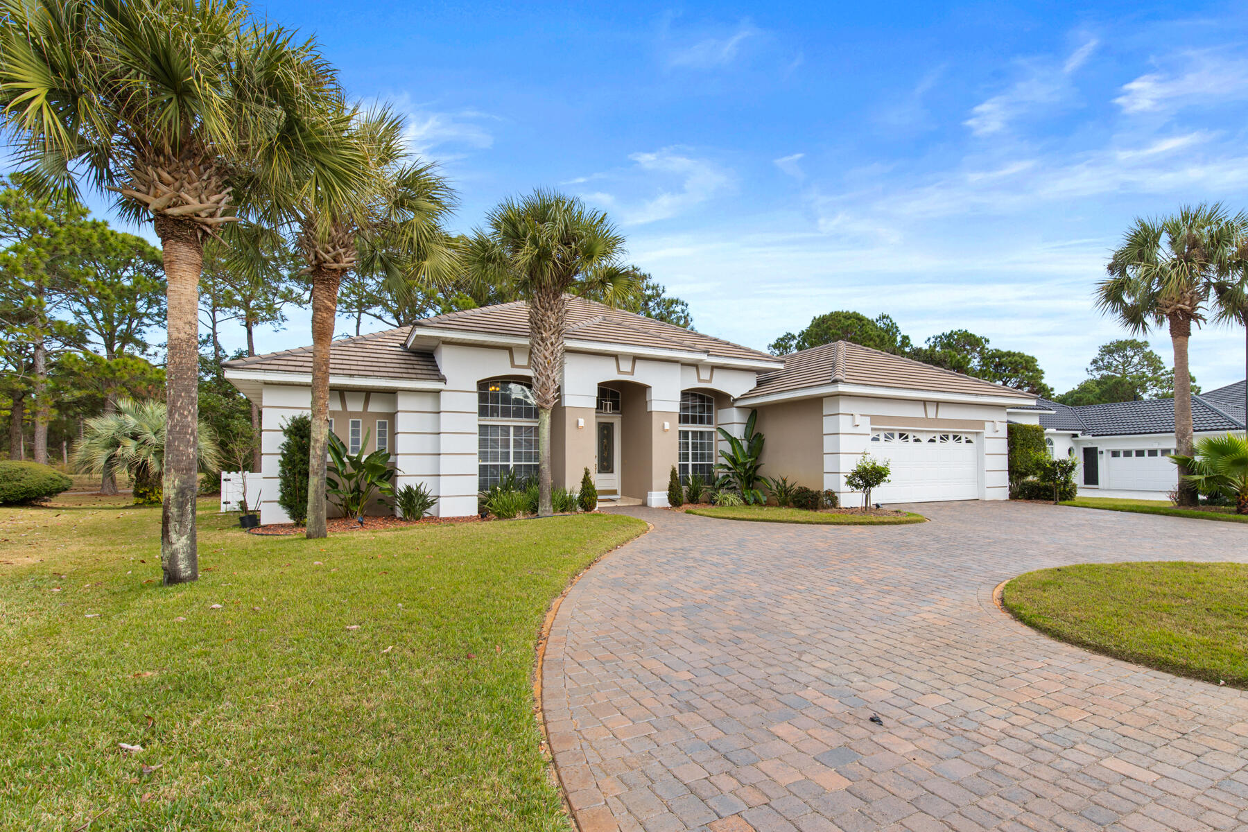 EMERALD BAY PH 1A - Residential