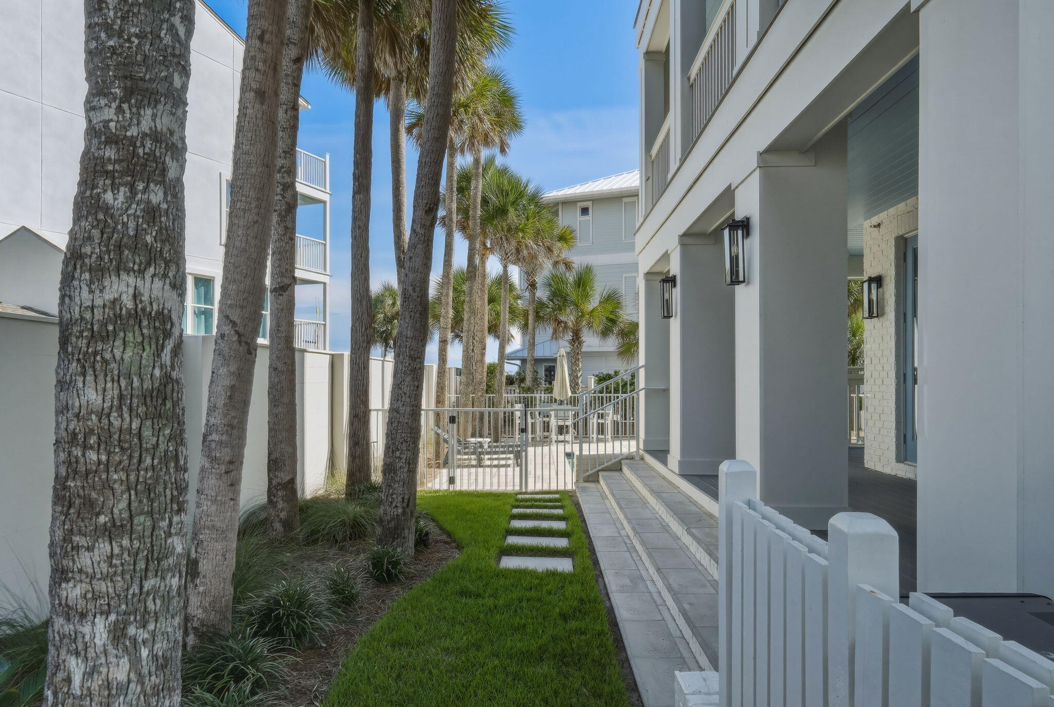 CARILLON BEACH - Residential