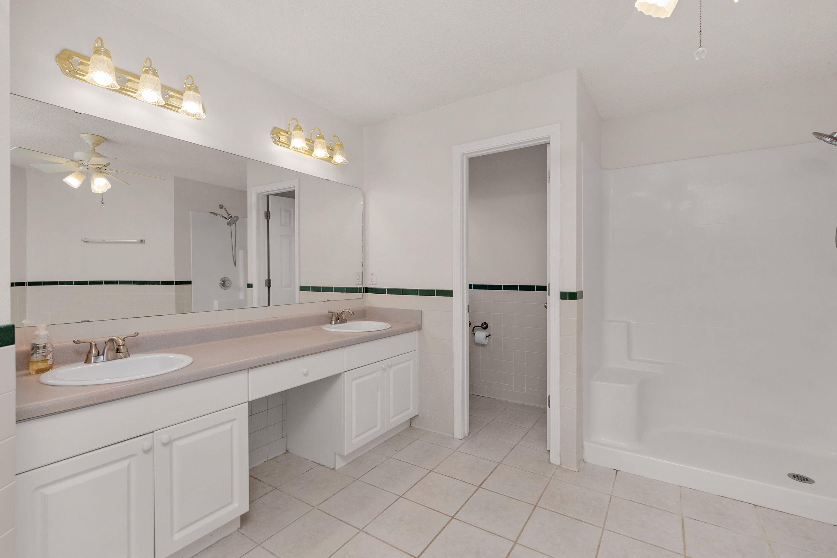 WESTVIEW ESTATES PH 3 - Residential