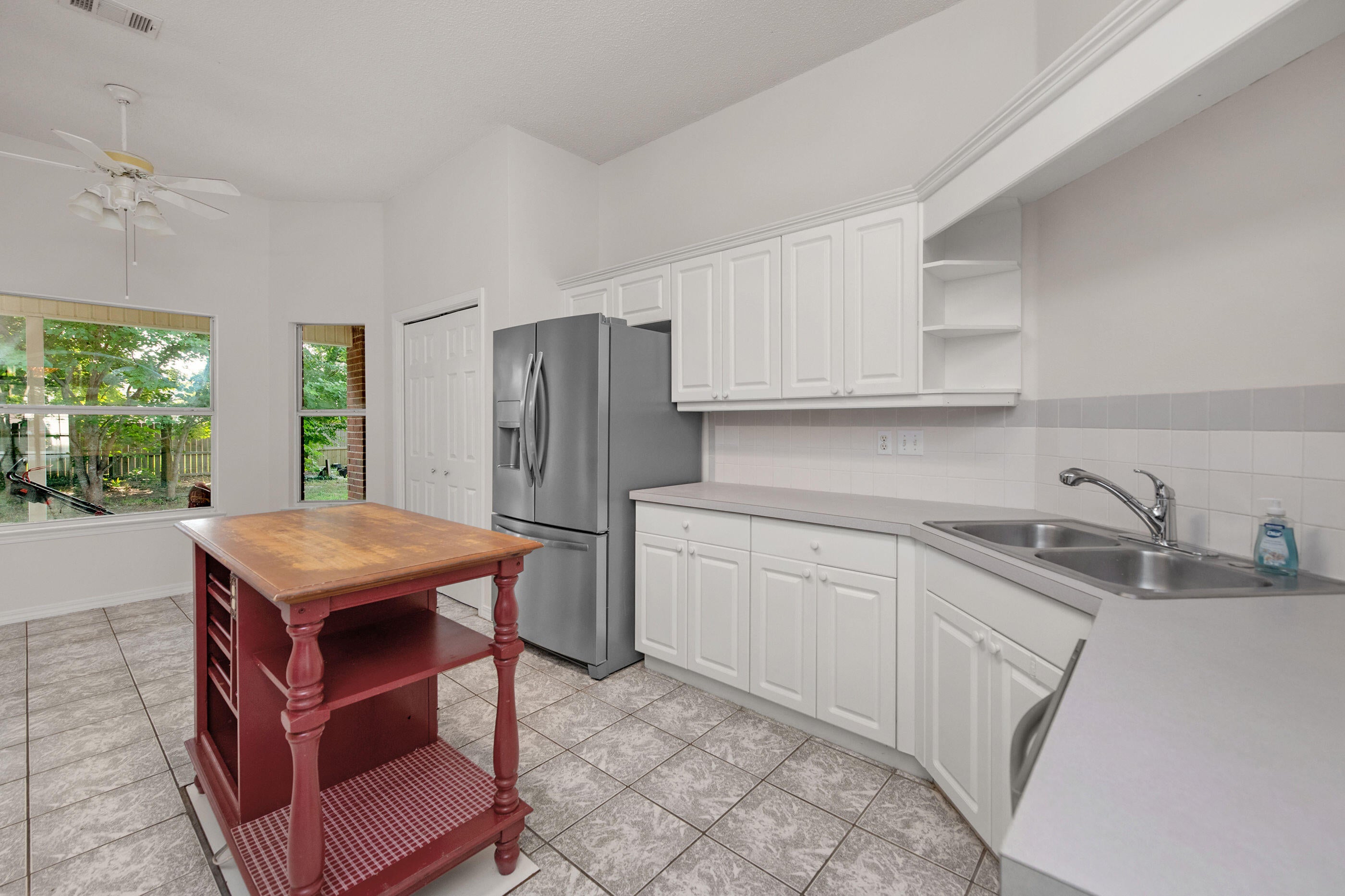 WESTVIEW ESTATES PH 3 - Residential