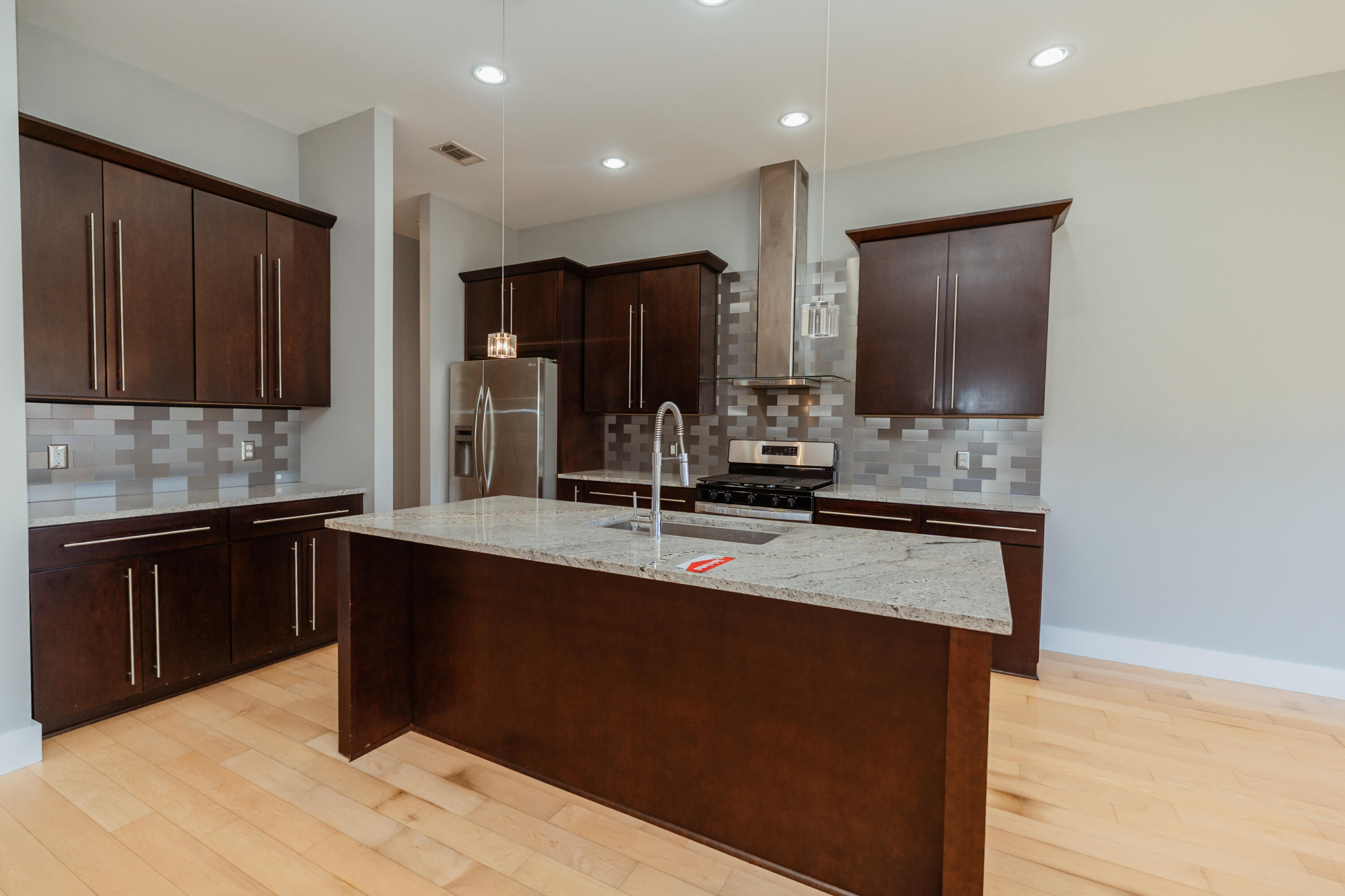 ALICIA PLACE - Residential Lease