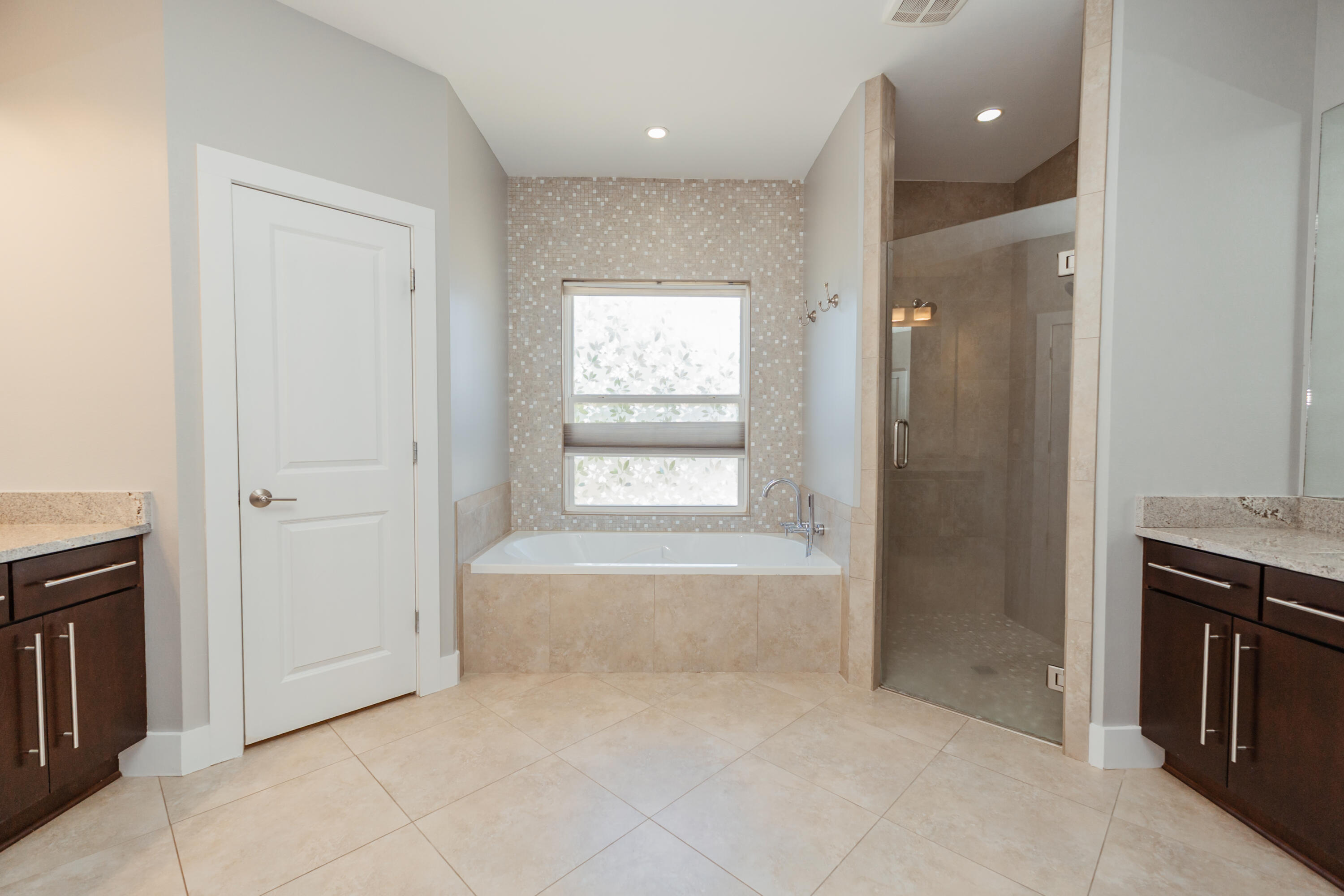 ALICIA PLACE - Residential Lease