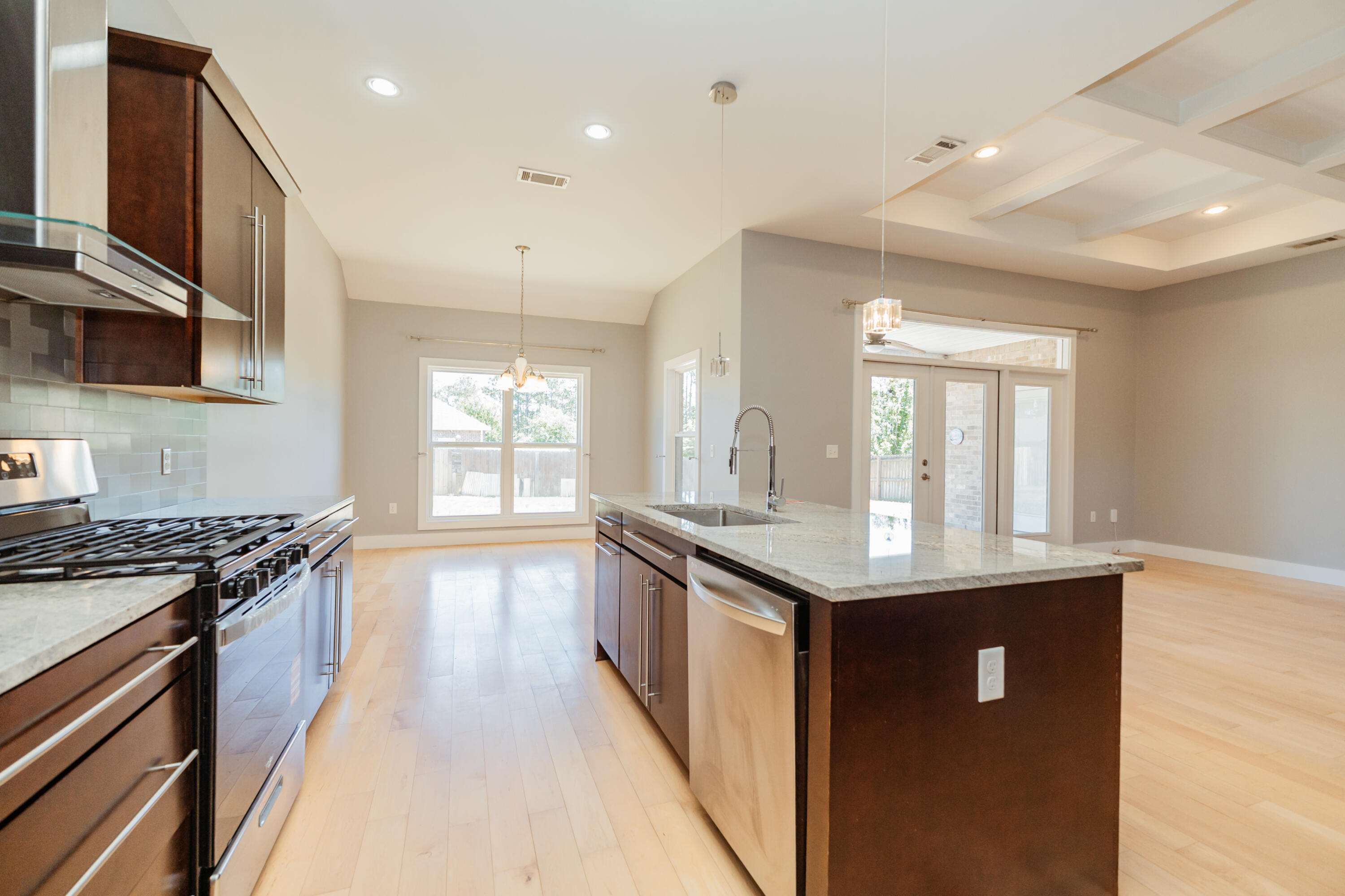 ALICIA PLACE - Residential Lease