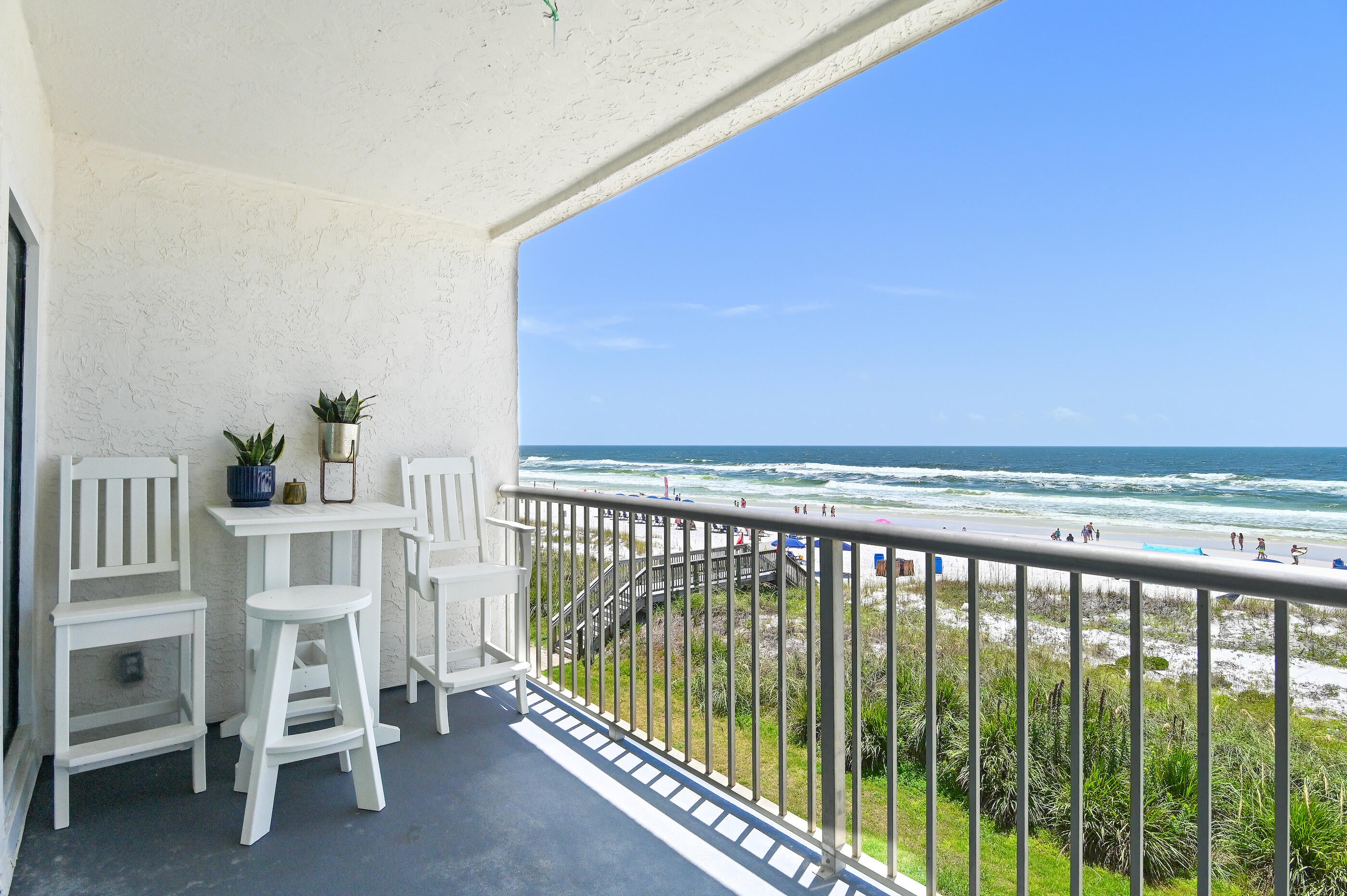 SEAFARER CONDO - Residential