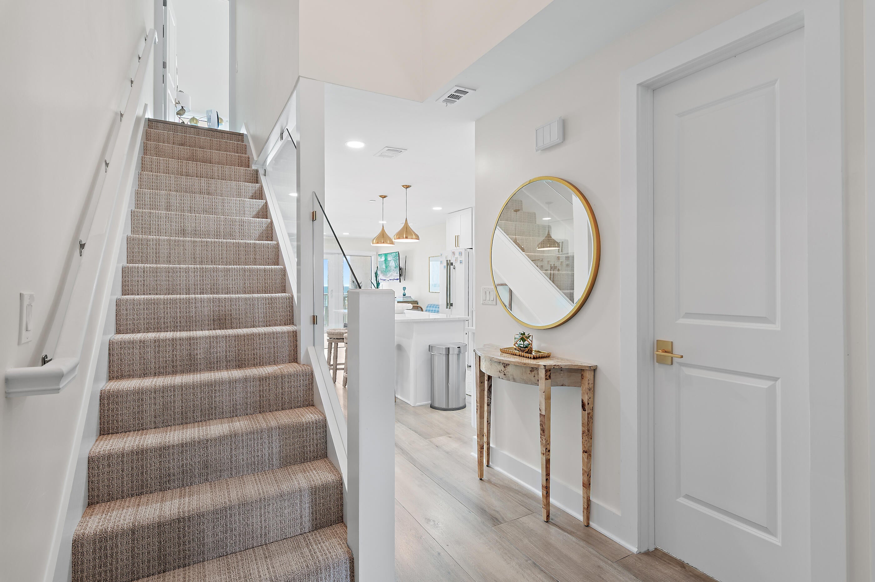 SEAFARER CONDO - Residential