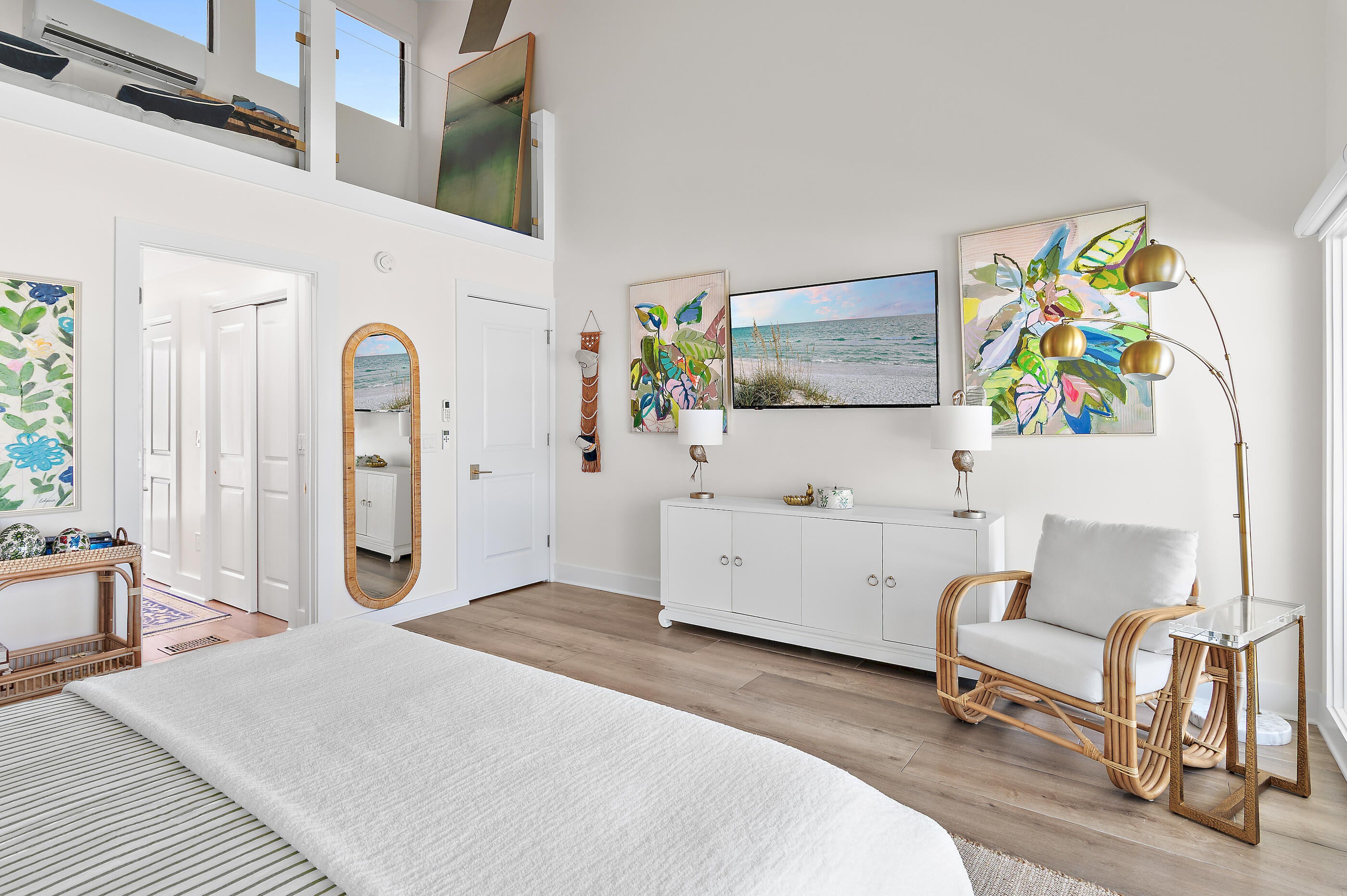 SEAFARER CONDO - Residential