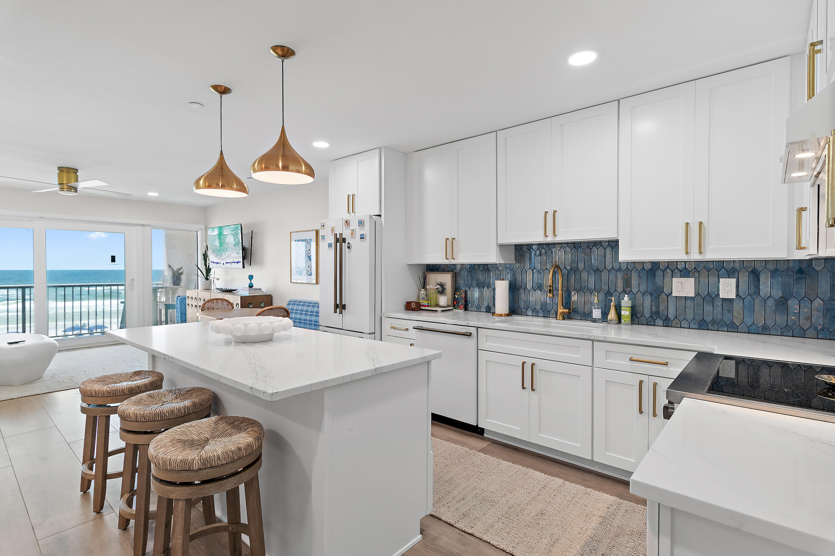 SEAFARER CONDO - Residential