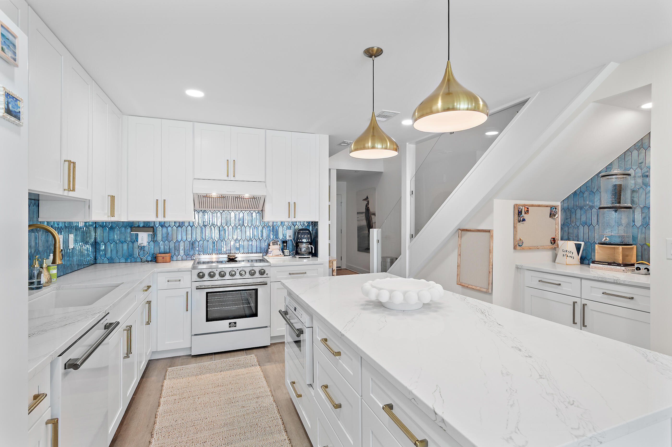 SEAFARER CONDO - Residential