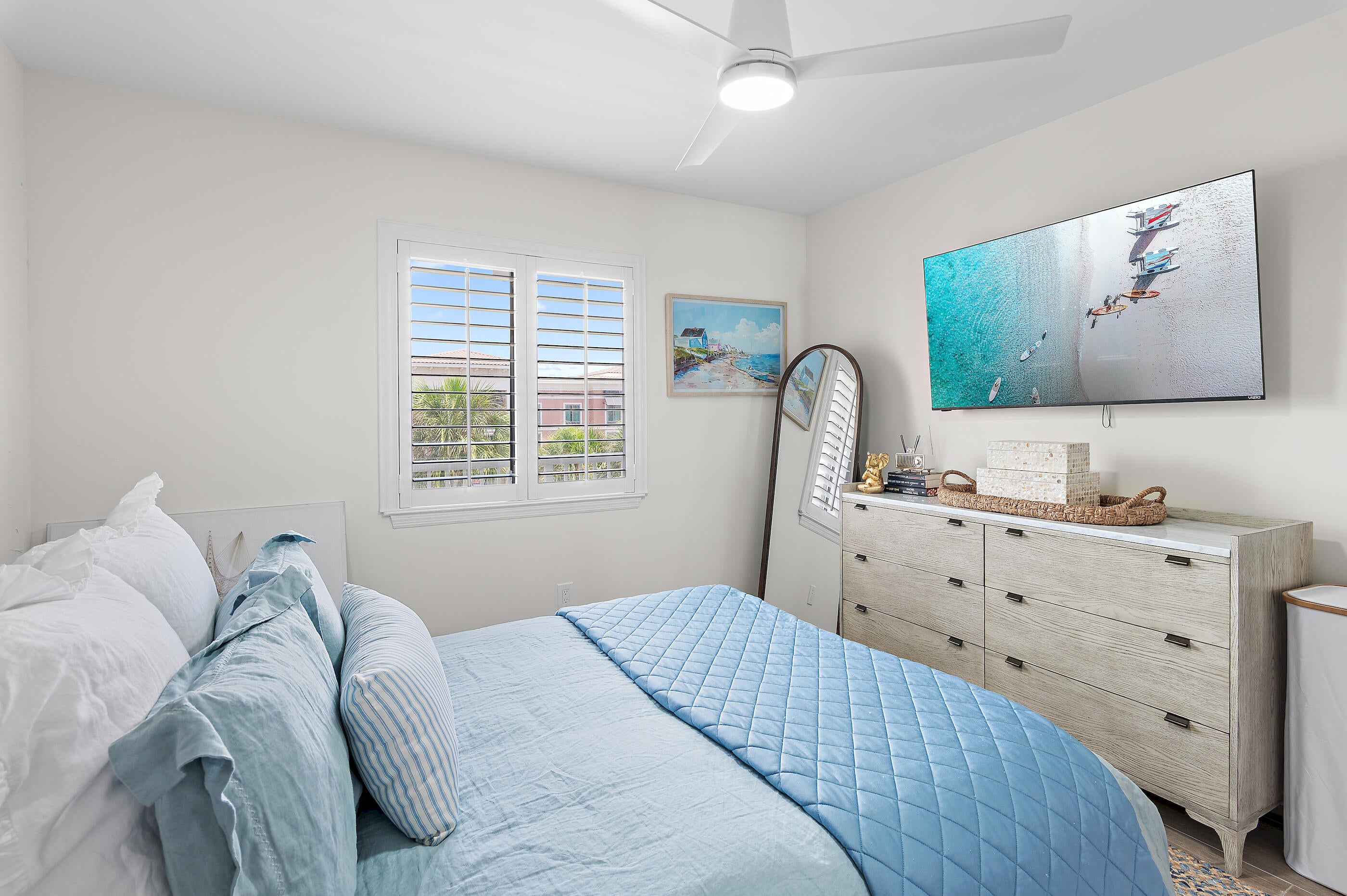 SEAFARER CONDO - Residential