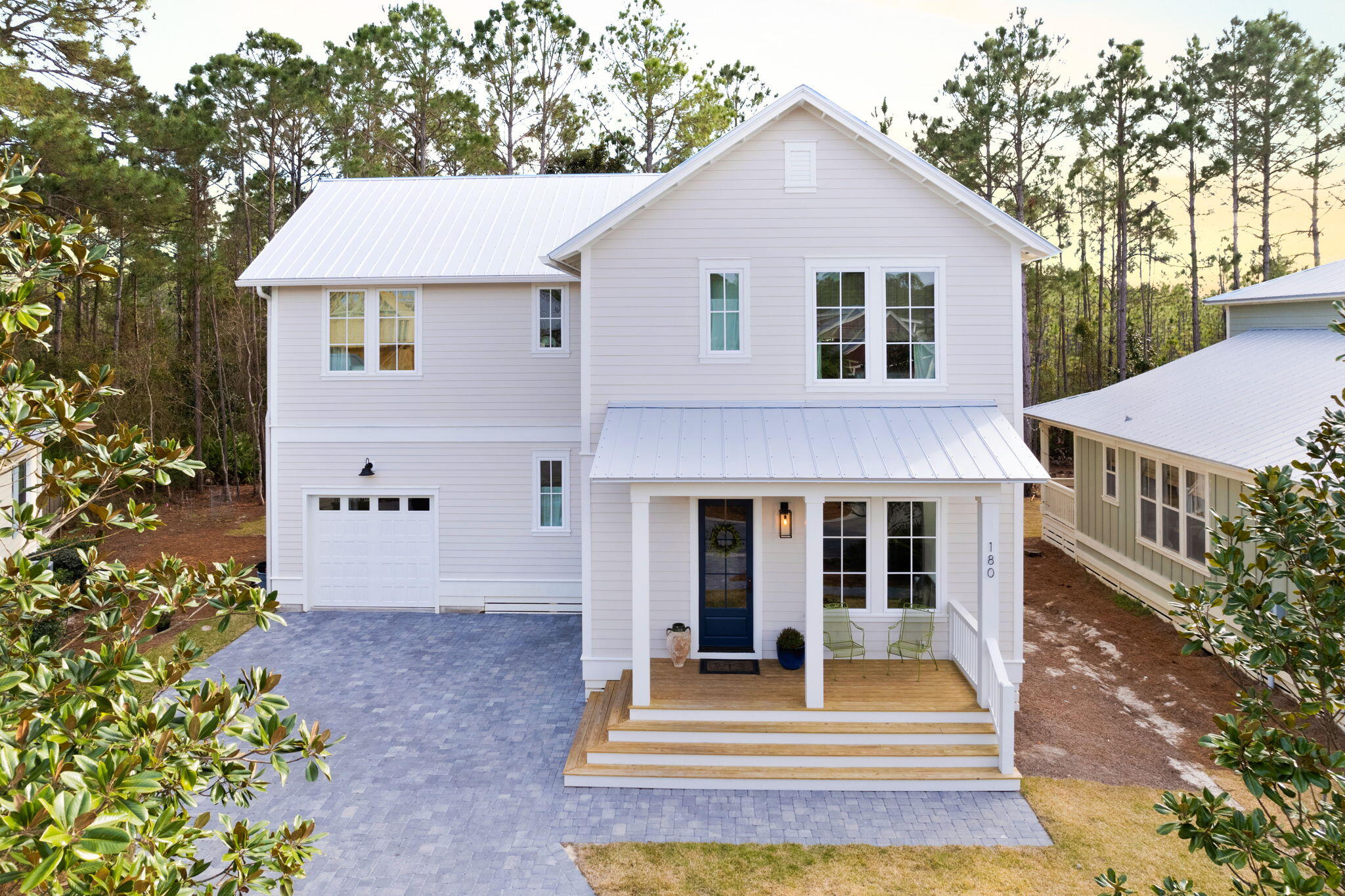 HIDDEN GROVE - Residential