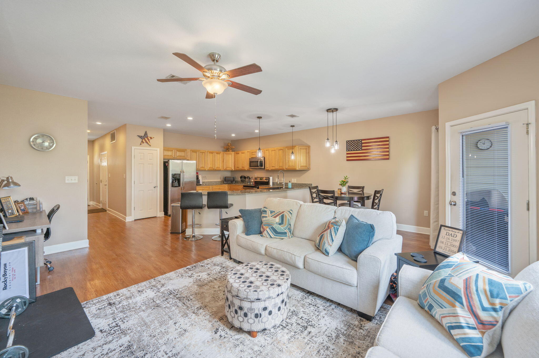 ARBOR LAKE - Residential